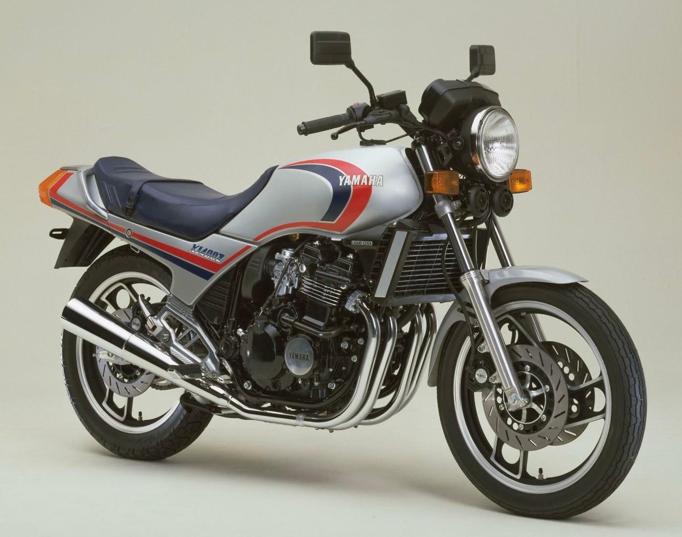 ▲GPz400と同じ83年に登場したヤマハのXJ400Z。水冷エンジンを搭載していた