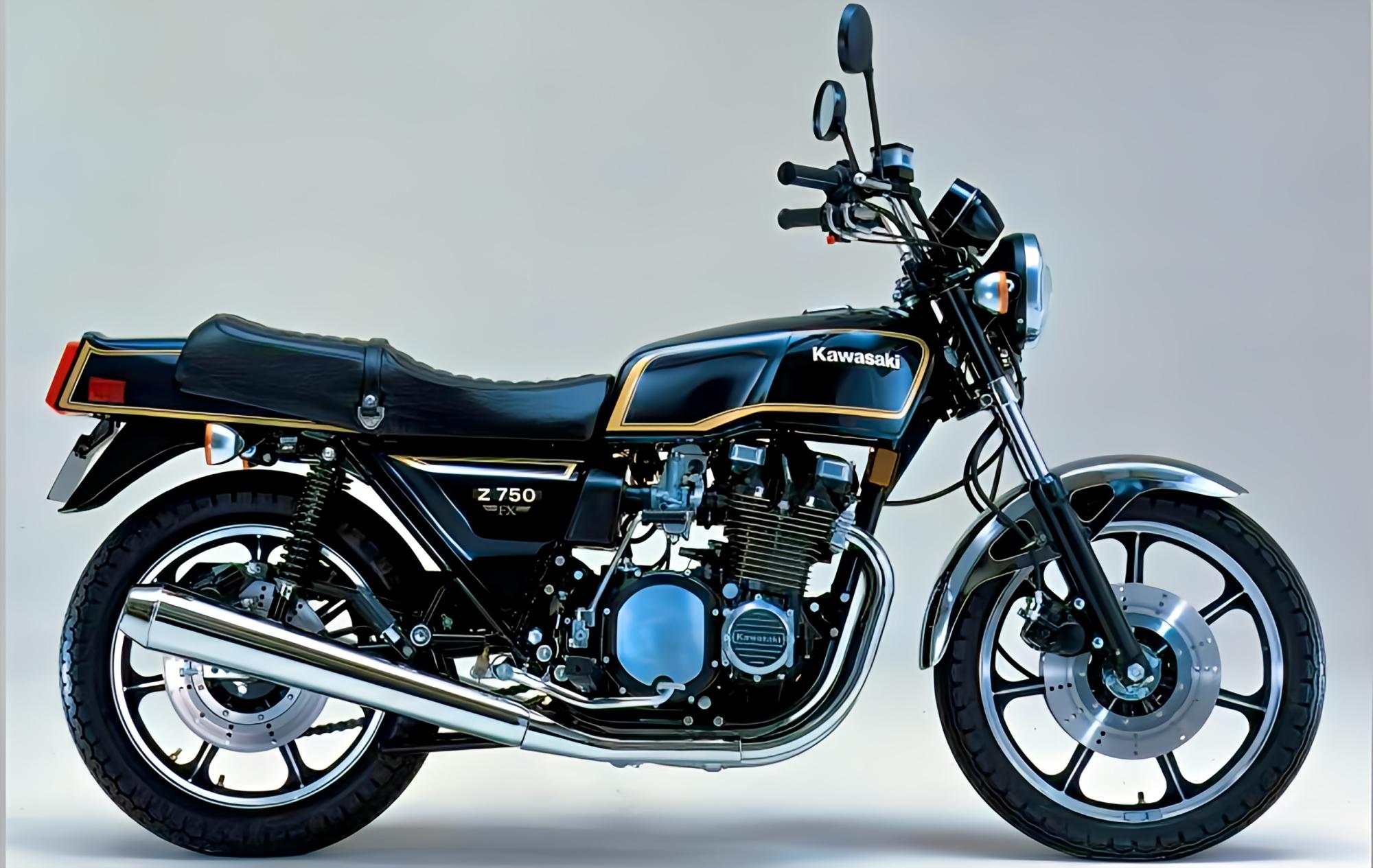 Z750fx2型に付くように加工されたZ400FXタンク Z750fx2型に付くように加工されたZ400FXタンク Z750fx2型に付くよう