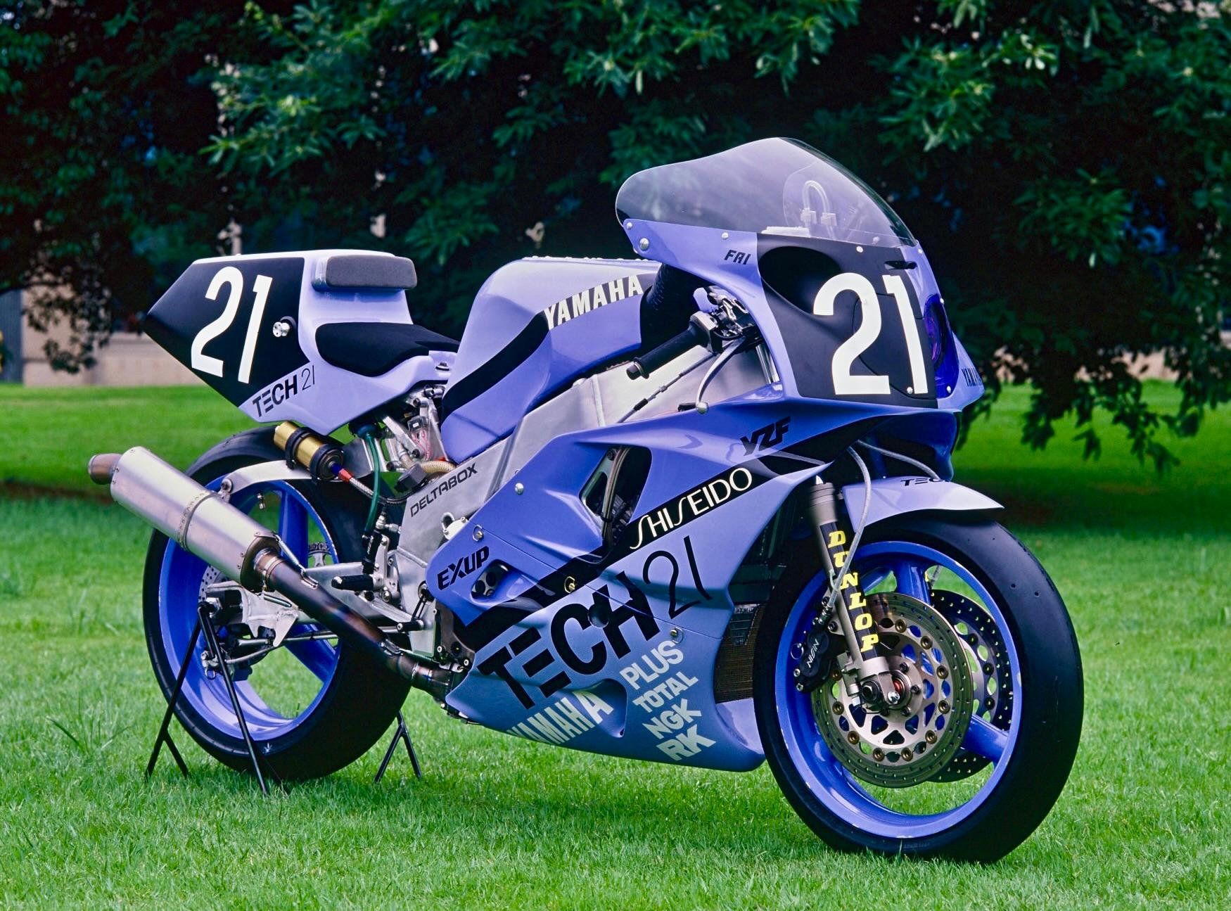 ヤマハ バイクコレクションFZR750 TECH21（ブルー） 【公式通販】