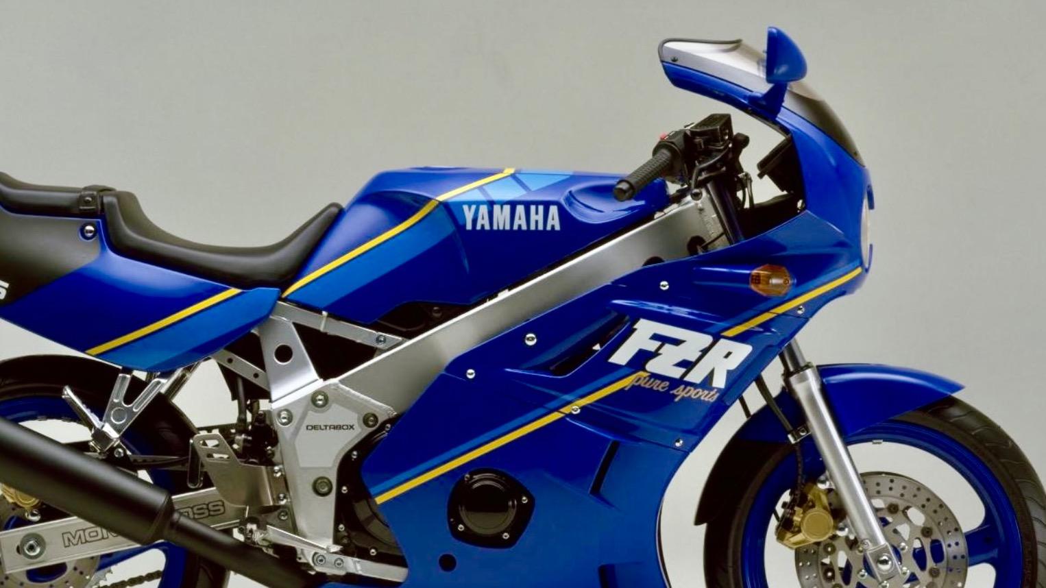 オートバイのあれこれ】ヤマハの“本気”と“流儀”が共存。FZR400 オートバイのあれこれ】ヤマハの“本気”と“流儀”が共存。FZR400