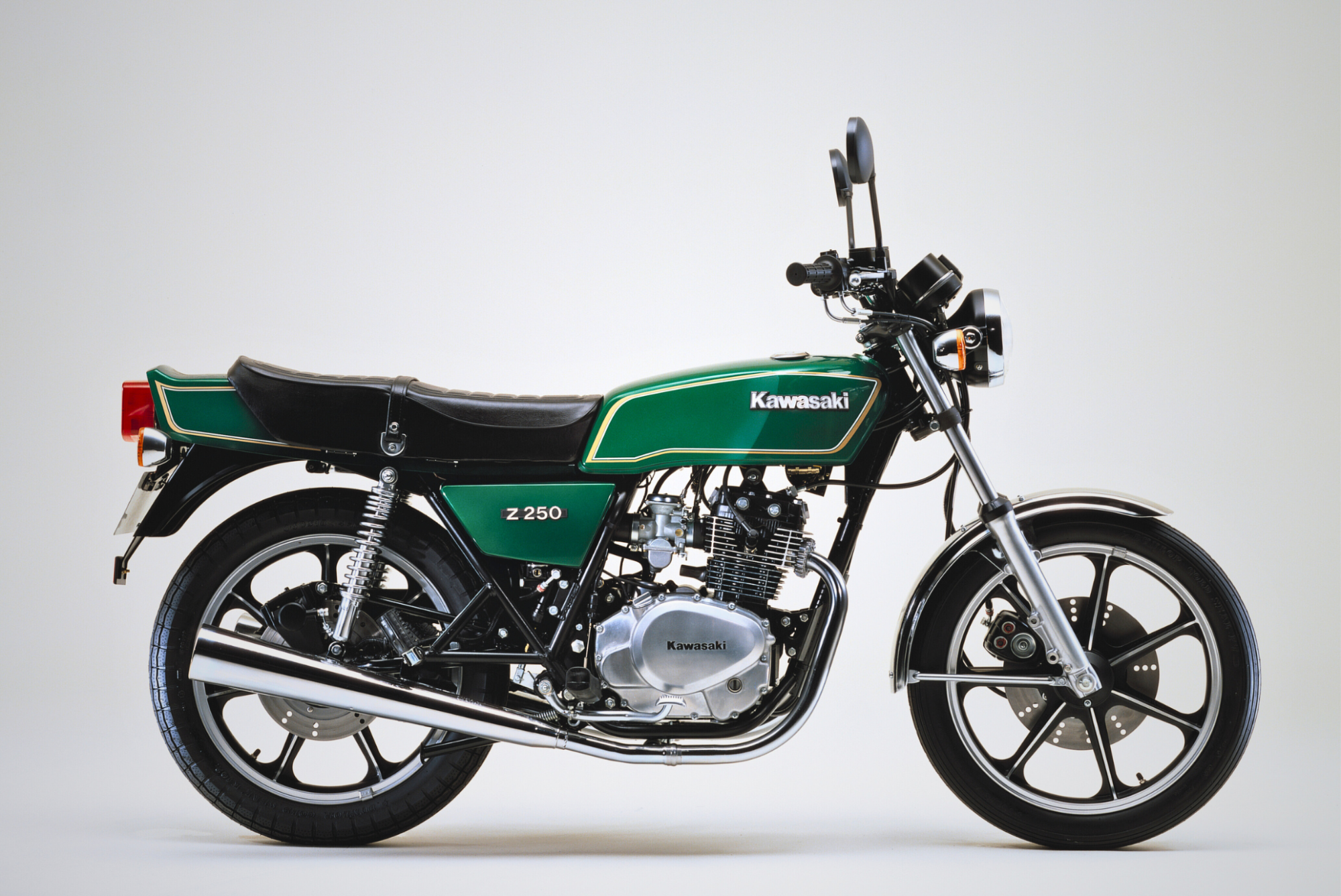 オートバイのあれこれ】兄貴分にも劣らぬ完成度！ニーハン空冷Z