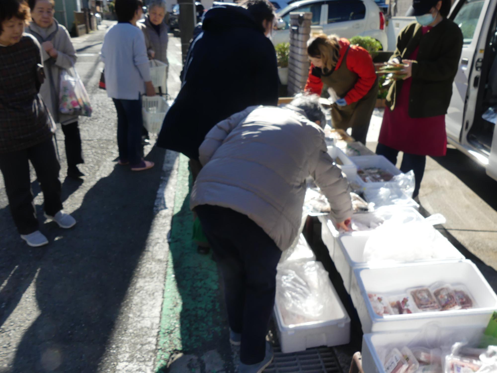 どんな商品か自分でチェック