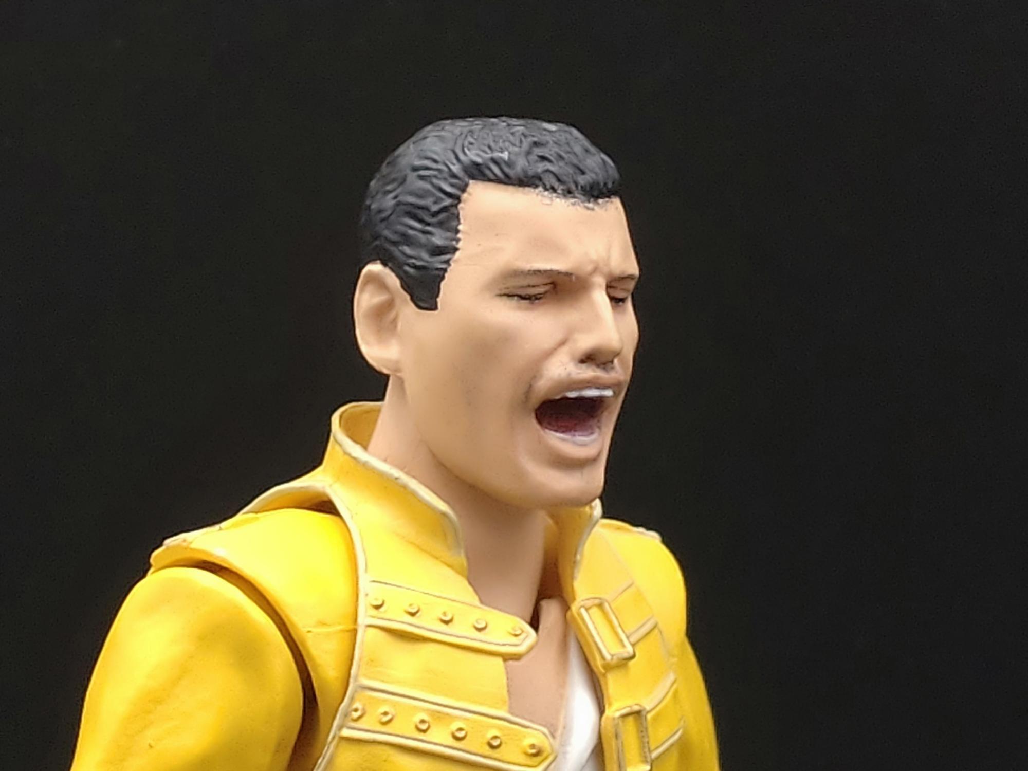 フィギュアーツ フレディ マーキュリー】レビュー!クイーンが フィギュアーツ フレディ マーキュリー】レビュー!クイーンが