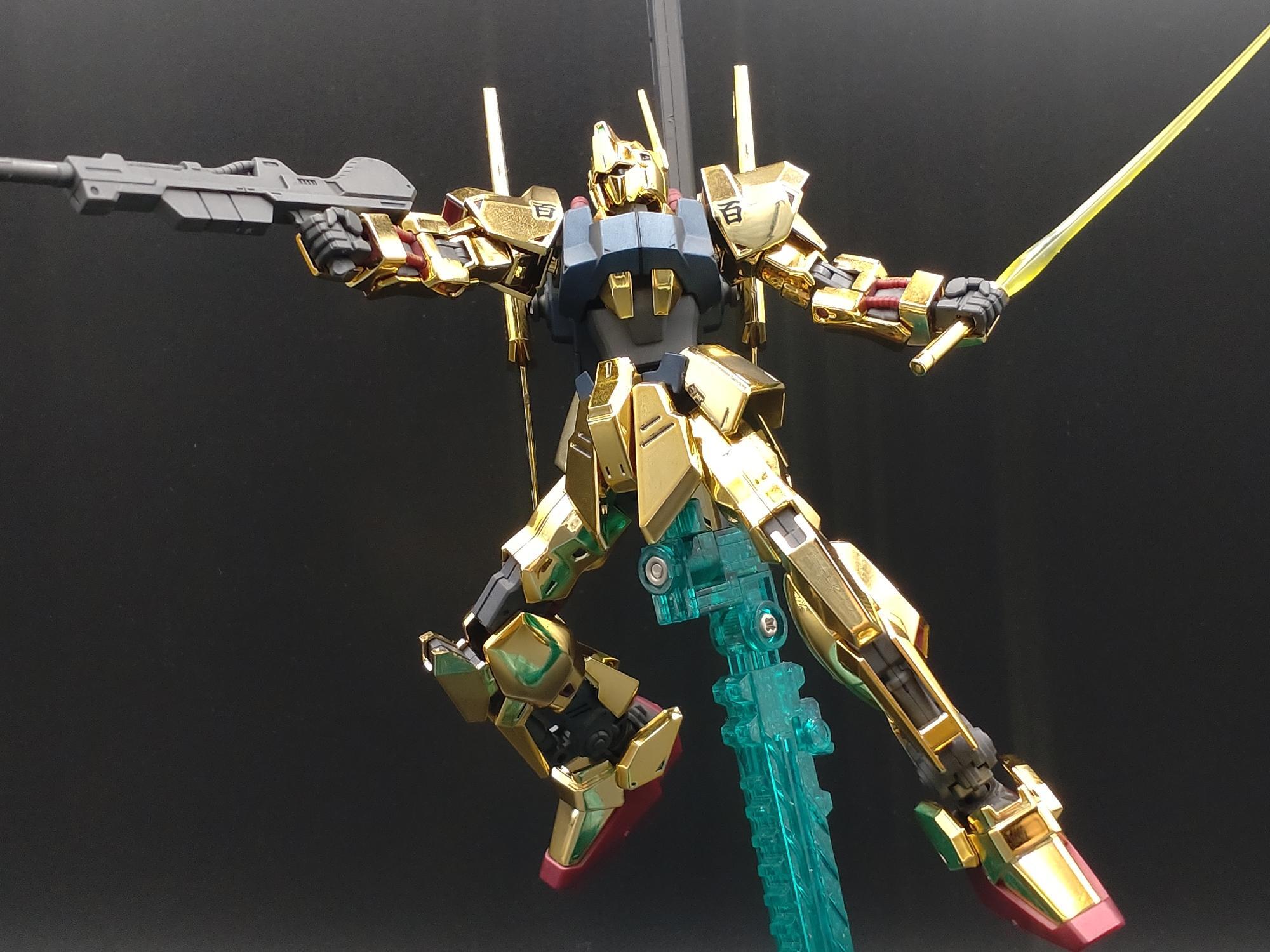 11月17日はシャア・アズナブルの誕生日。ガンプラで振り返る 11月17日はシャア・アズナブルの誕生日。ガンプラで振り返る