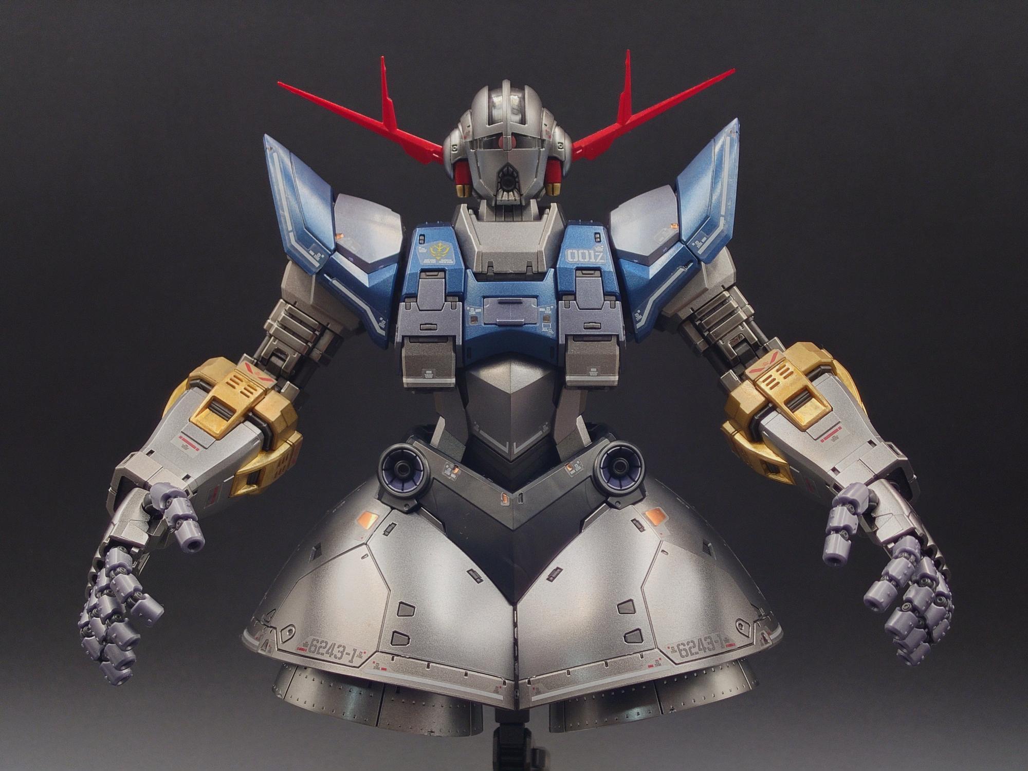 何このメタリック感!?ガンダムベース限定【RGジオング 何このメタリック感!?ガンダムベース限定【RGジオング