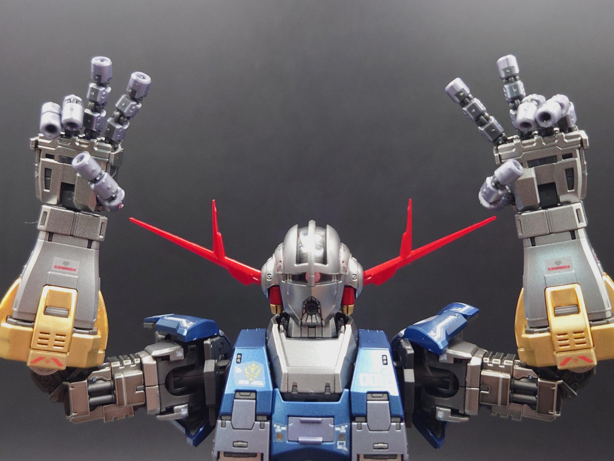 何このメタリック感!?ガンダムベース限定【RGジオング 何このメタリック感!?ガンダムベース限定【RGジオング