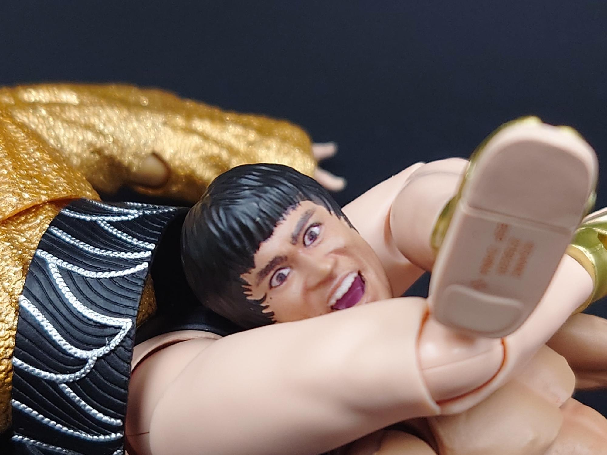 バンダイ狂気シリーズ最新作【S.H.Figuarts マツケンサンバⅡ