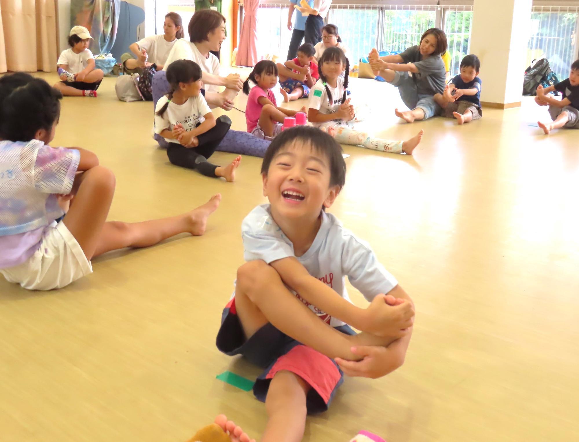 過去のうーちゃ学校での親子体操の様子