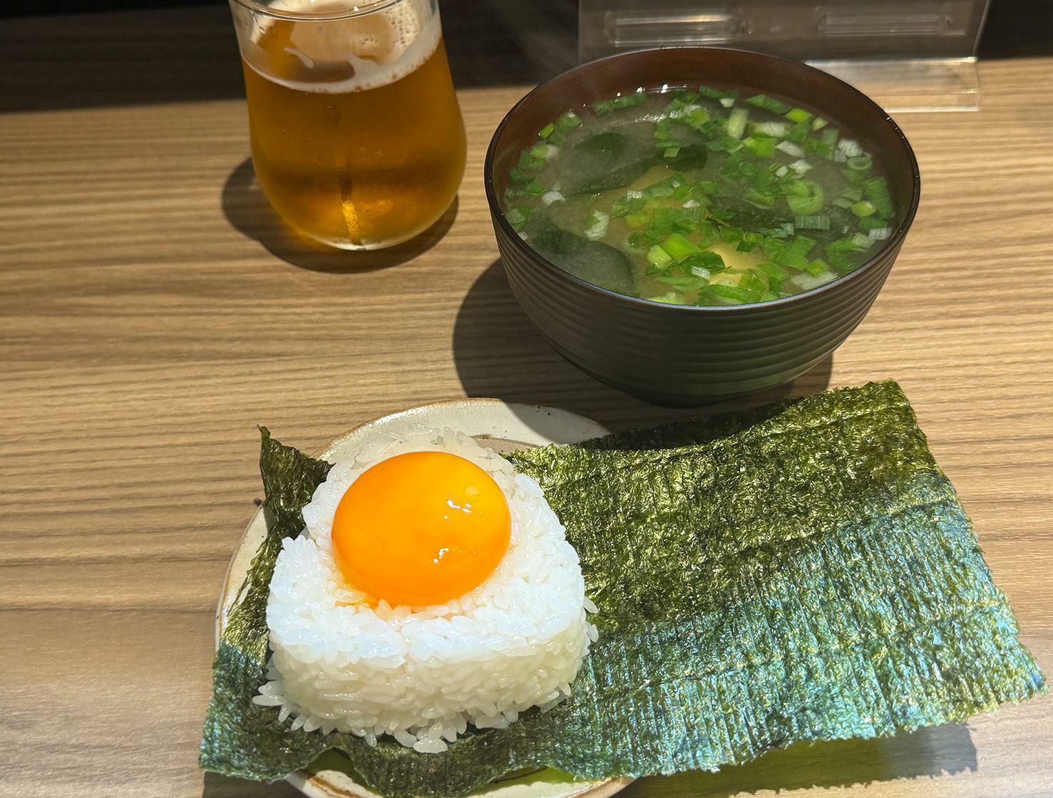 つやつやの卵黄が食欲をそそる