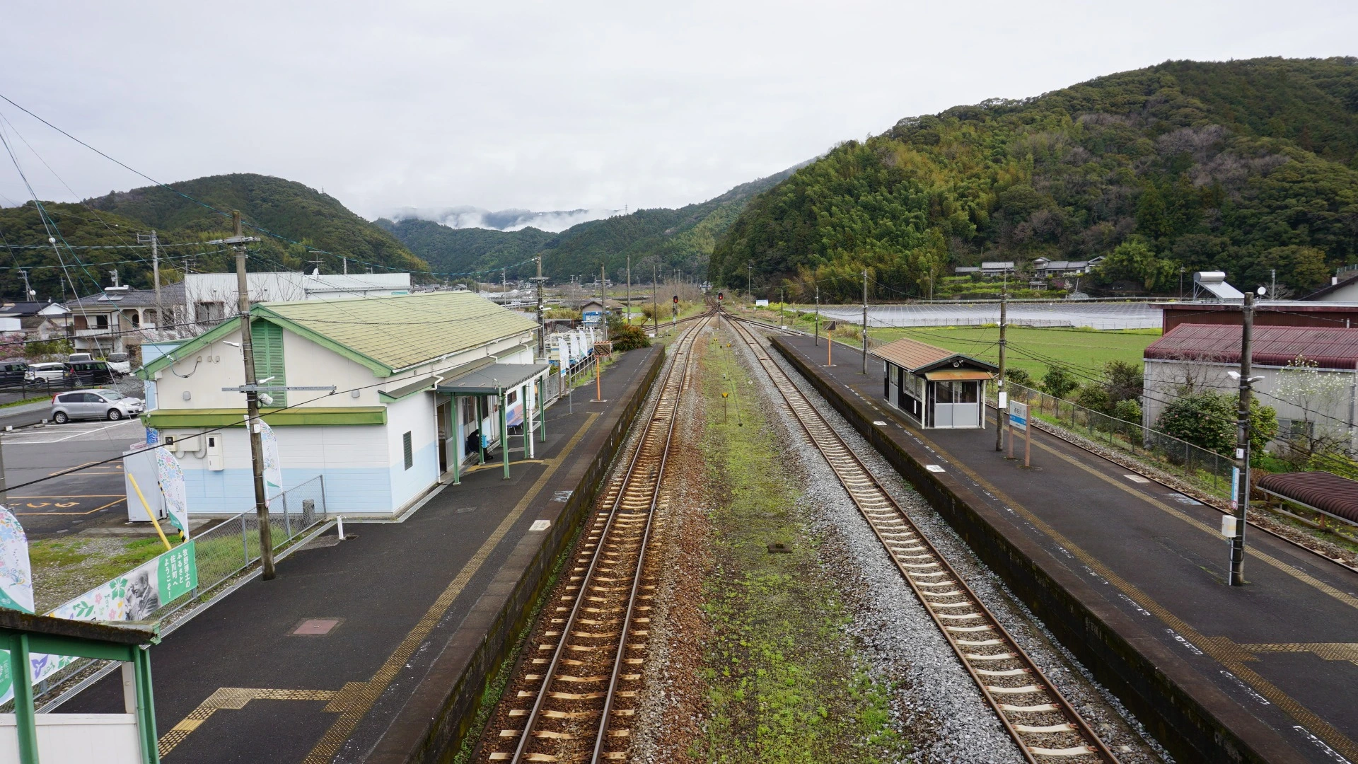 今夏の青春18きっぷポスターに採用！ 土讃線 西佐川駅（高知県高岡郡佐川町）（清水要） - エキスパート - Yahoo!ニュース