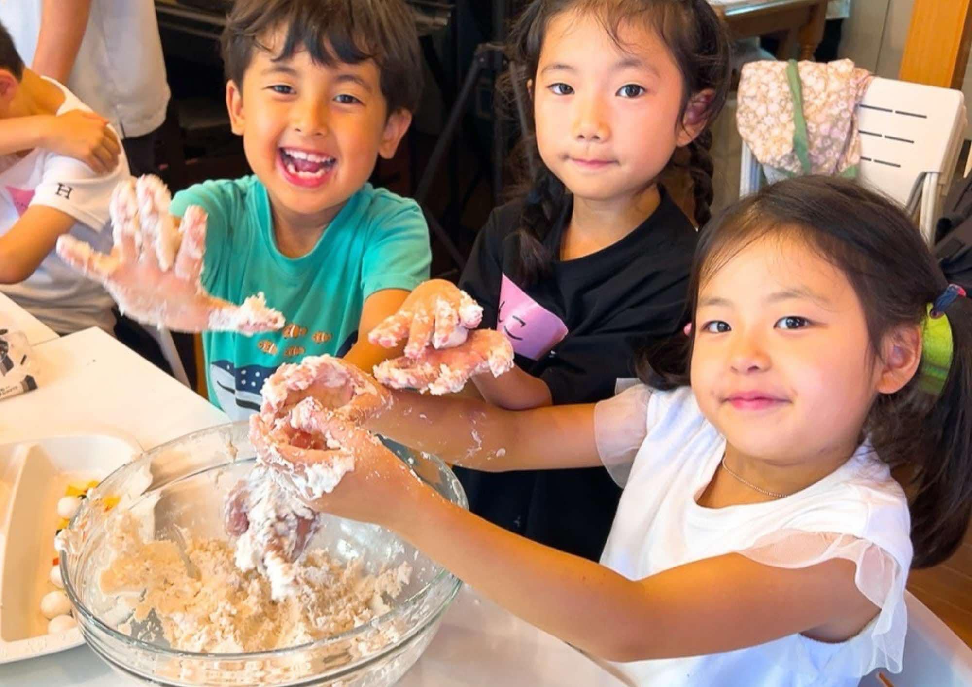 楽しく食に親しむ子供たち