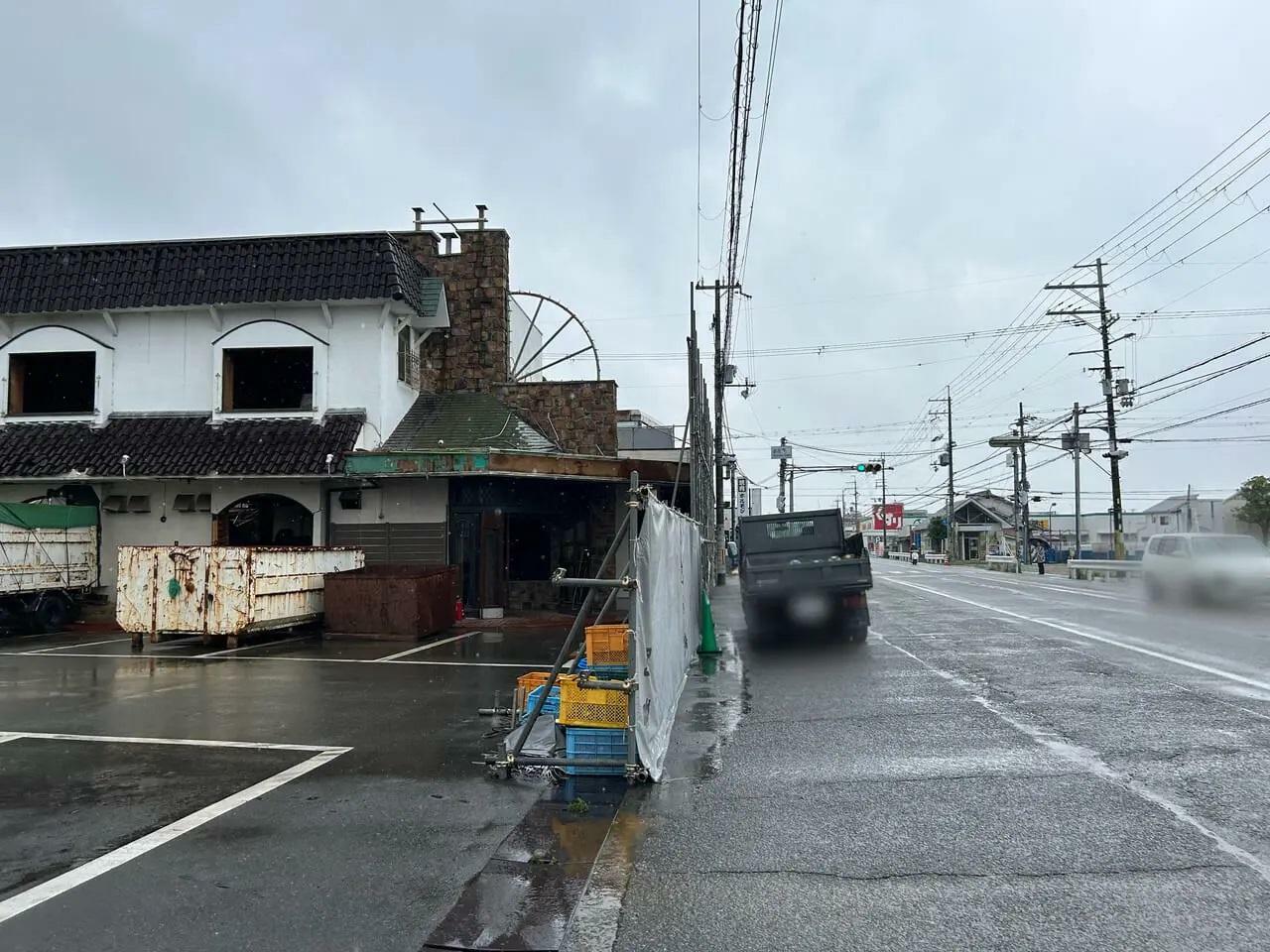 明日香の建物が解体される様子