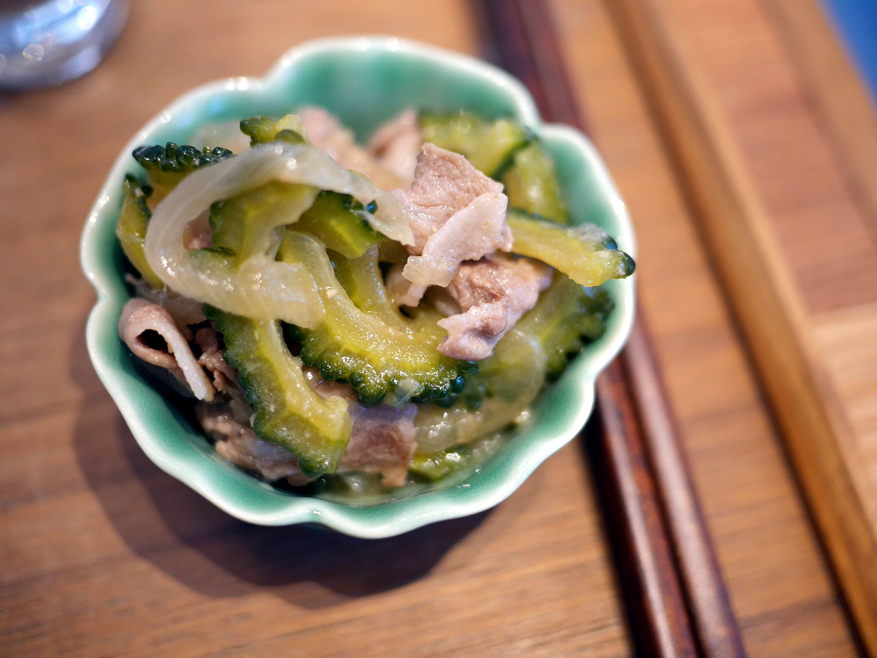 蔵前のカフェでうどんを食べると奄美の猫が幸せになる?!ナリうどん