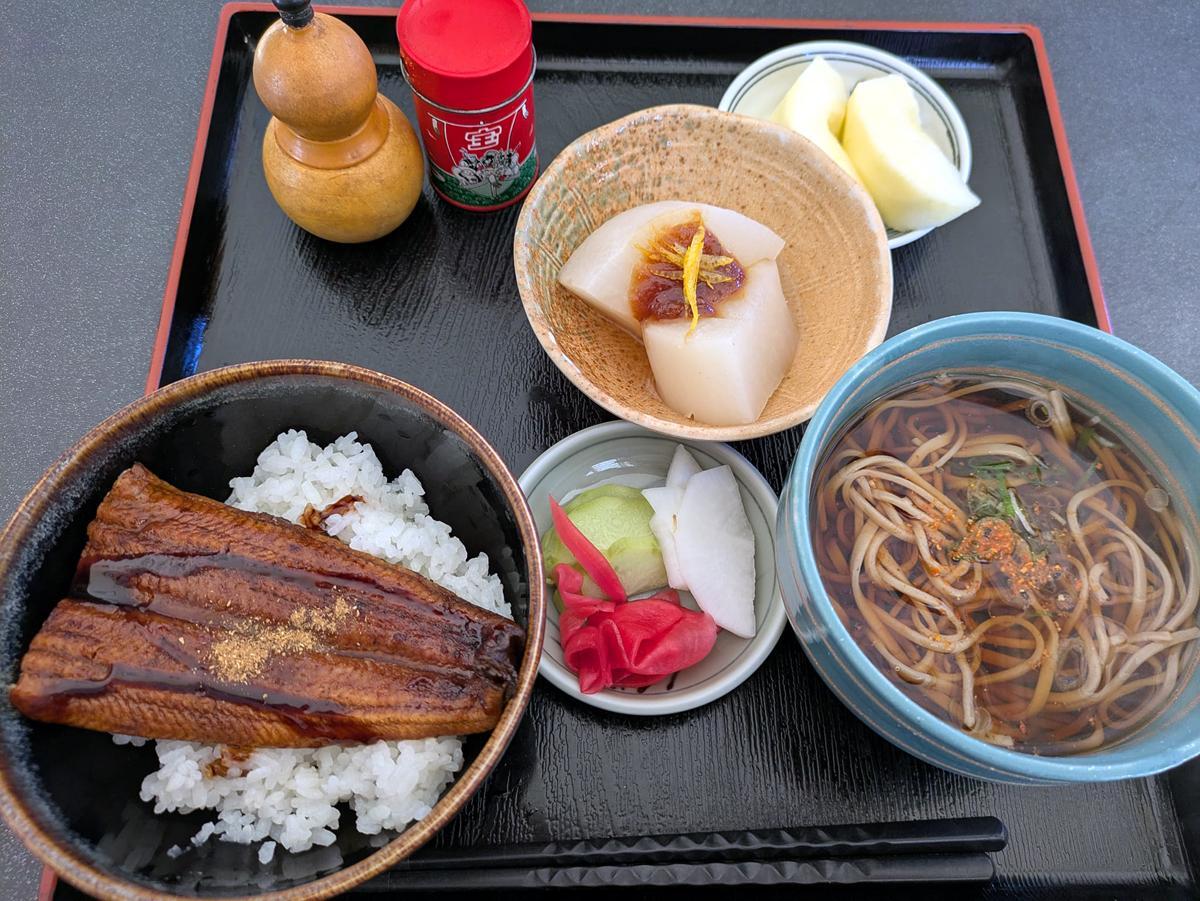 うな丼セット　1,800円（税込）