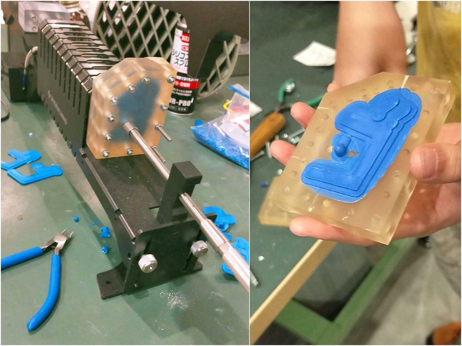 熱で溶かした液状のプラスチックを型に流して成型する仕組み。試作の体験をさせていただきました。当日はクジラの型で作ります。