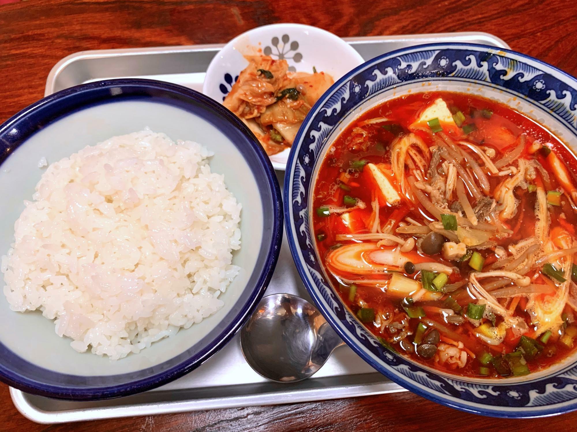 牛カルビスープ定食