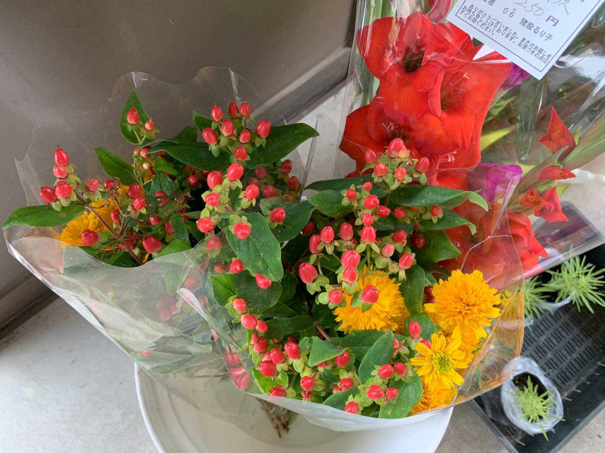 お花も安い！