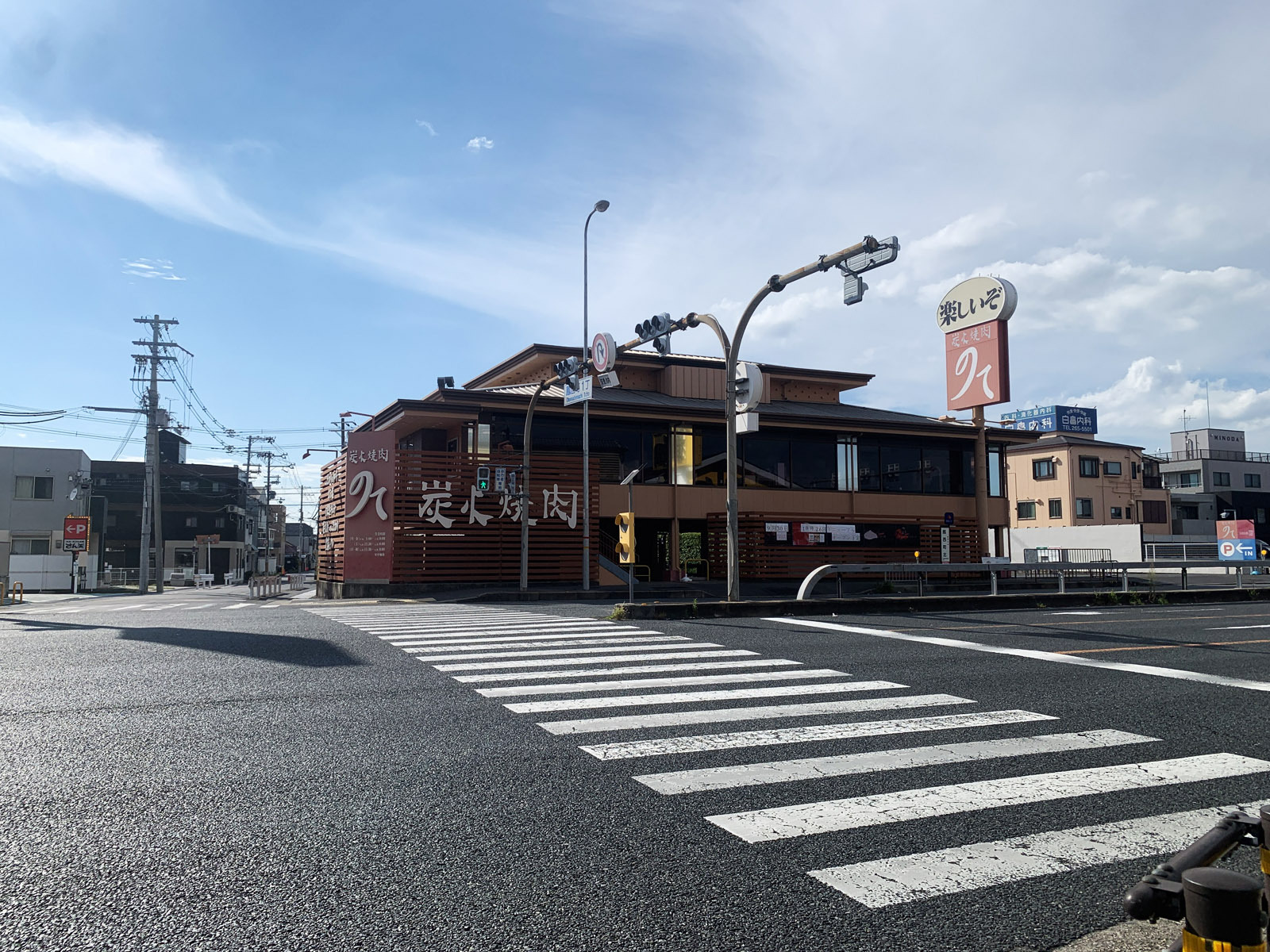 炭火焼肉のて 鳳店_場所