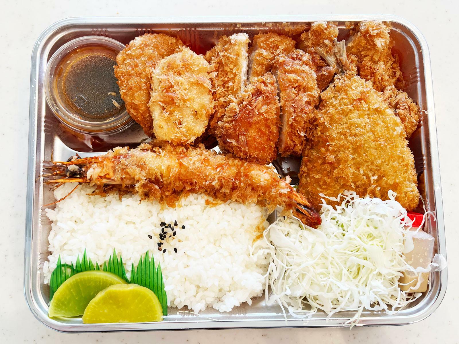 紋吉特製弁当