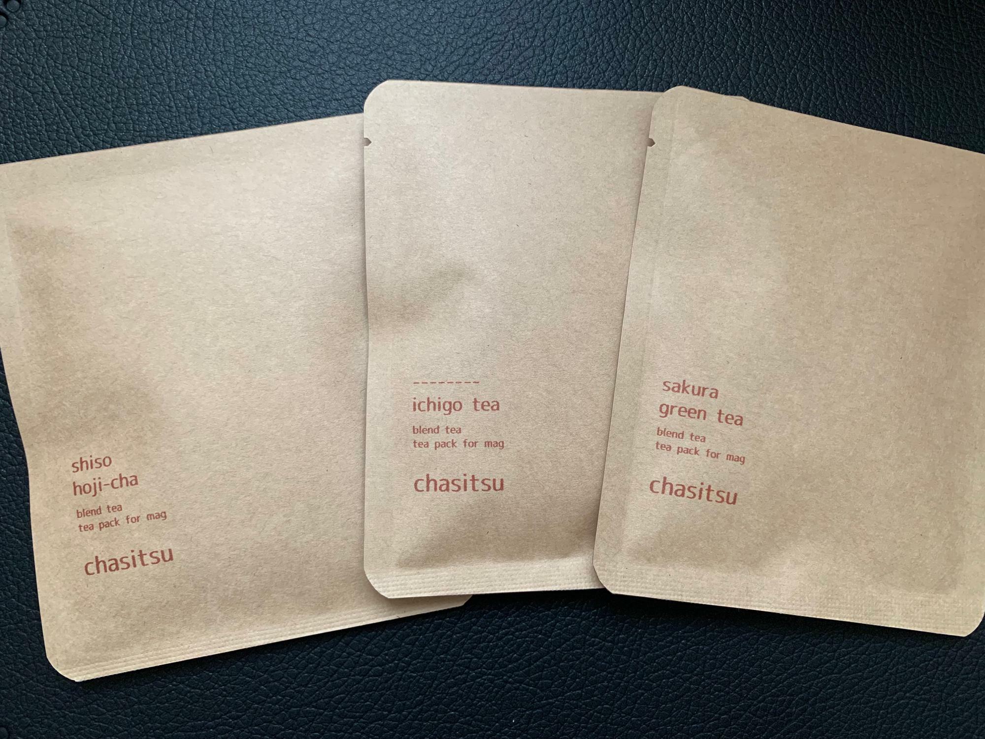 紫蘇ほうじ茶、苺紅茶、さくら緑茶。各2P入り3袋で540円（税込）