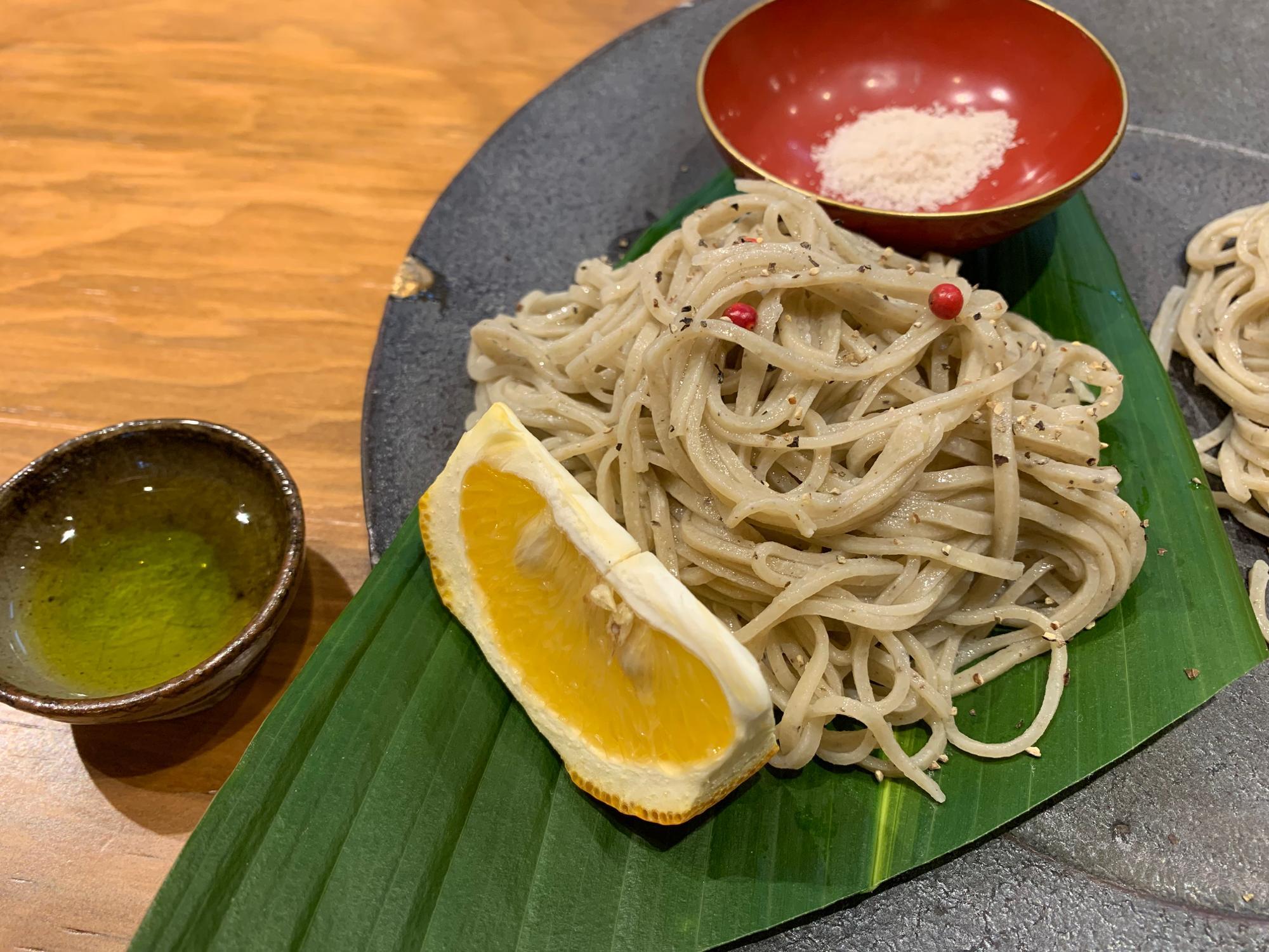 蕎麦カルパッチョ