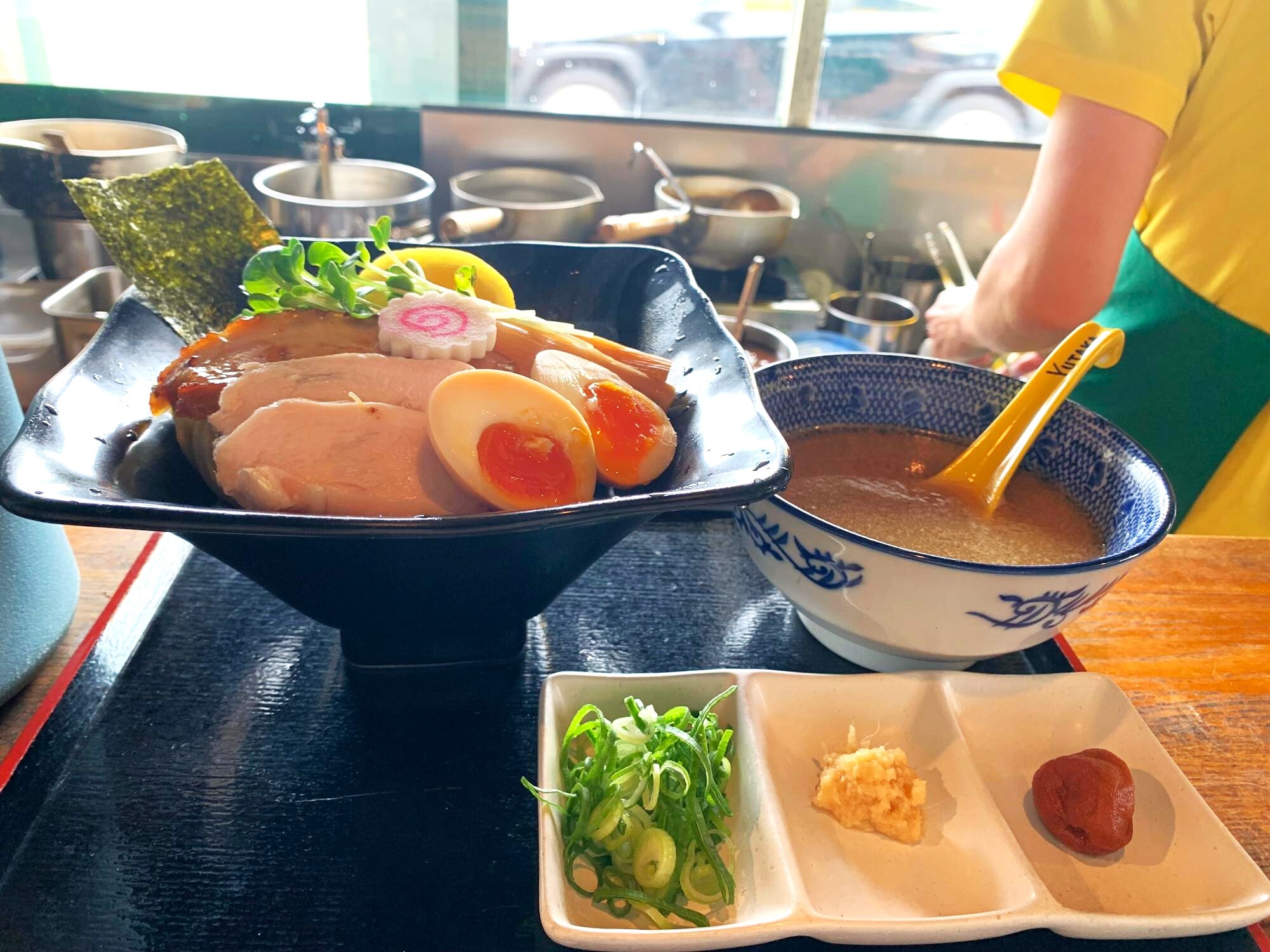 鶏白湯つけ麺