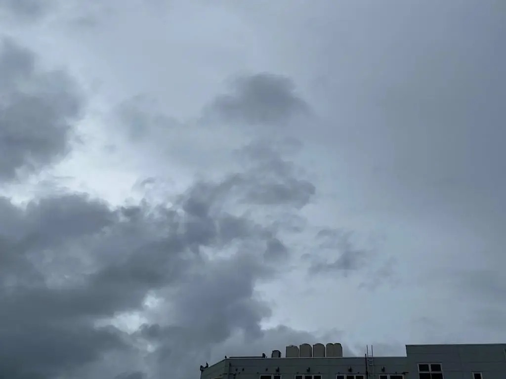 小倉南区の曇り空