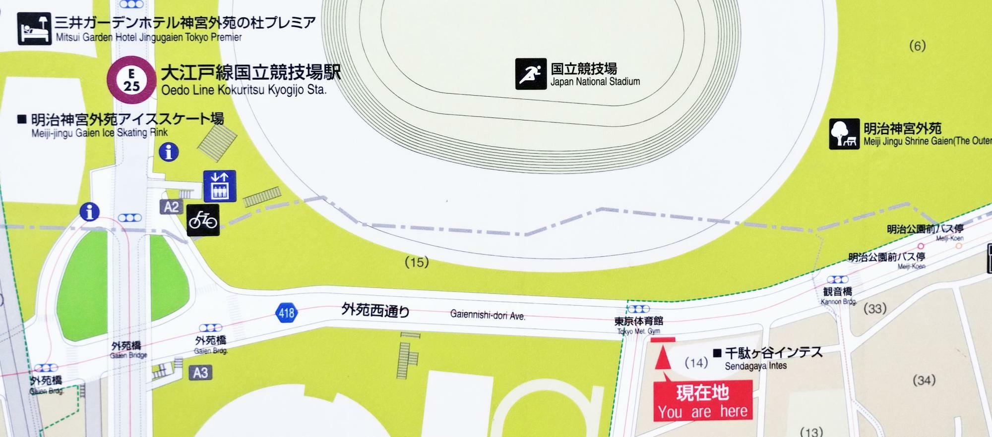 図の中央の点線より下が渋谷区、上が新宿区