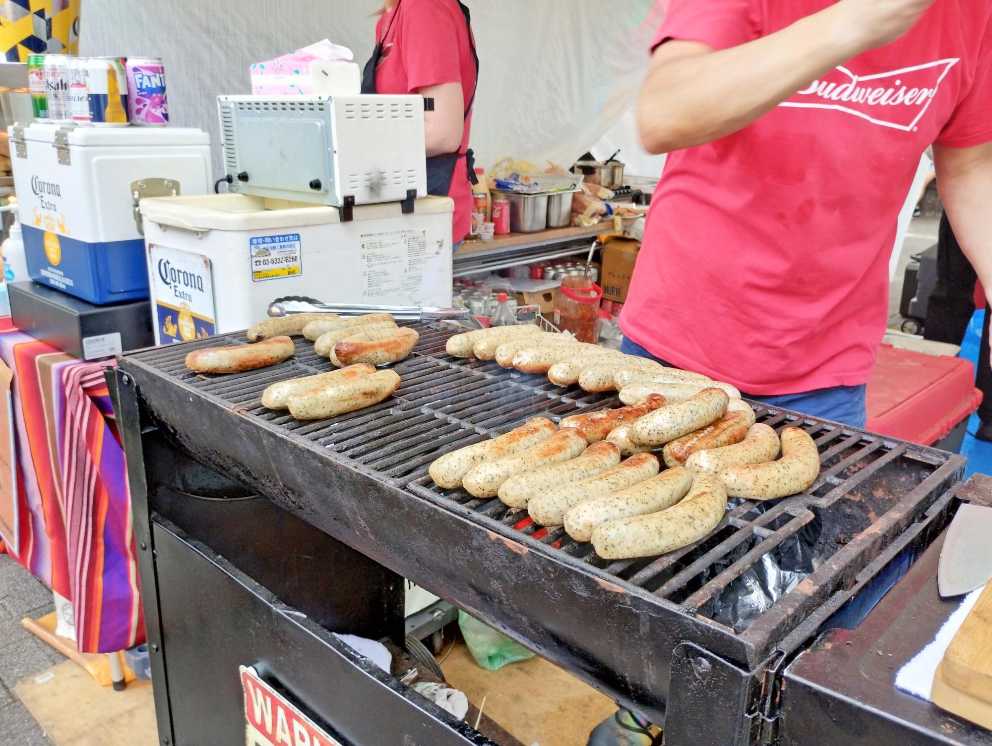 炭火で焼いたフランクフルト　500円