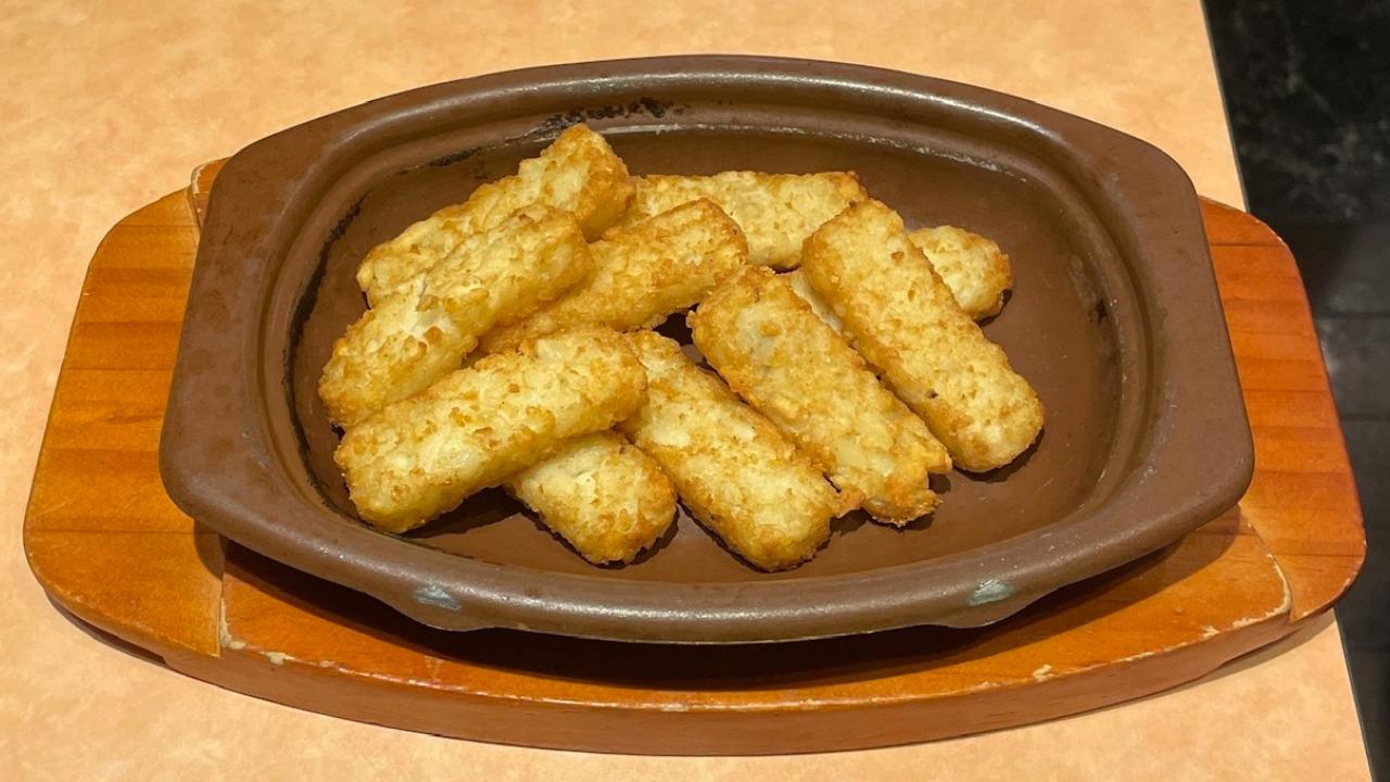 サイゼリヤの新メニュー「ポテトのグリル(300円)」を注文してみた(進撃のグルメ) - エキスパート - Yahoo!ニュース