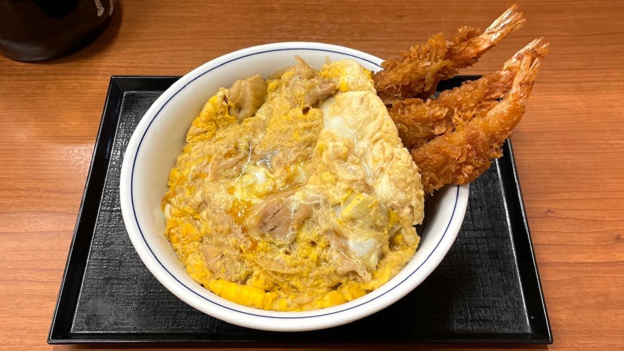 かつやで「親子丼」を注文したら、豪快だった（進撃のグルメ） - エキスパート - Yahoo!ニュース