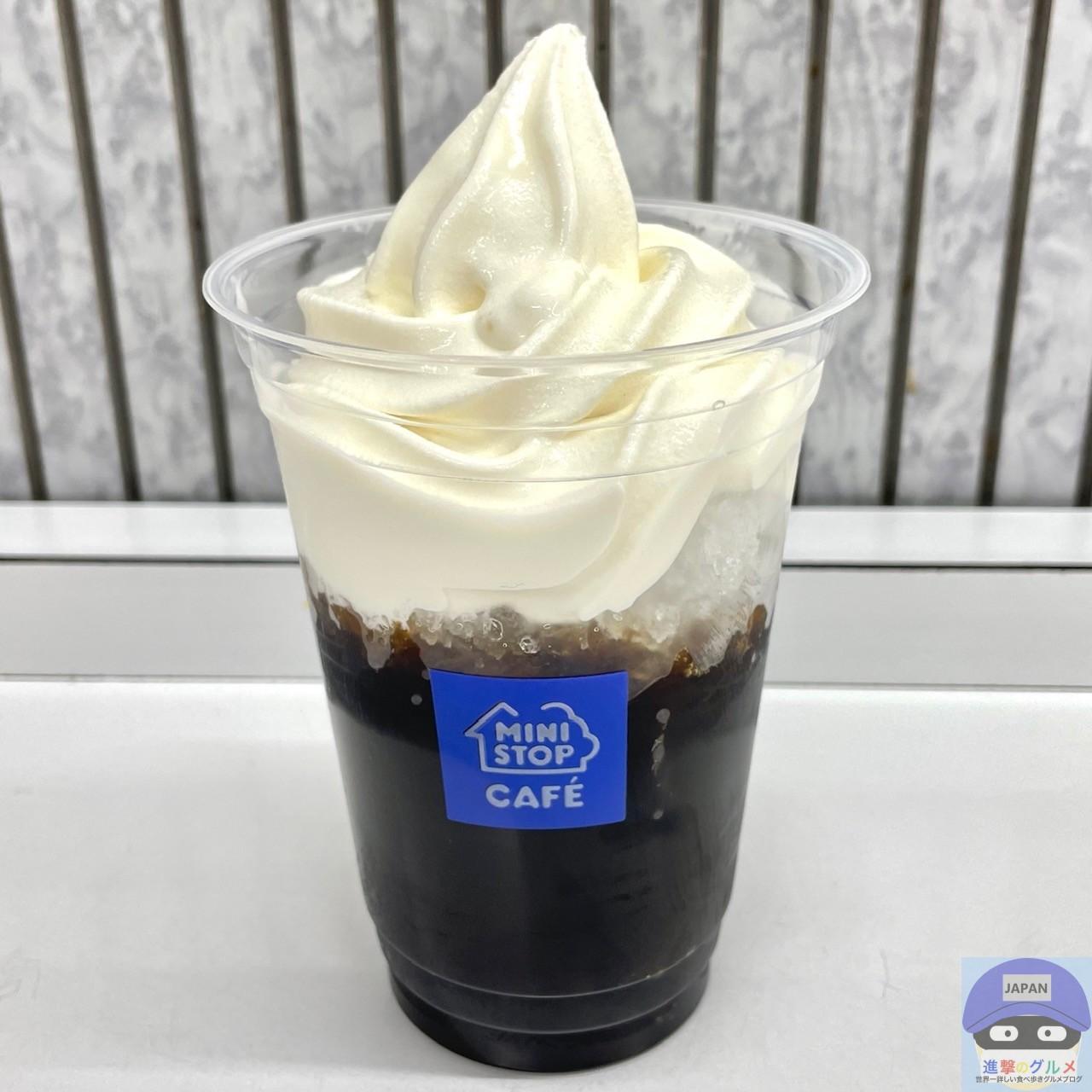 ミニストップの新作スイーツを「贅沢」と感じた理由(進撃の ミニストップの新作スイーツを「贅沢」と感じた理由(進撃の