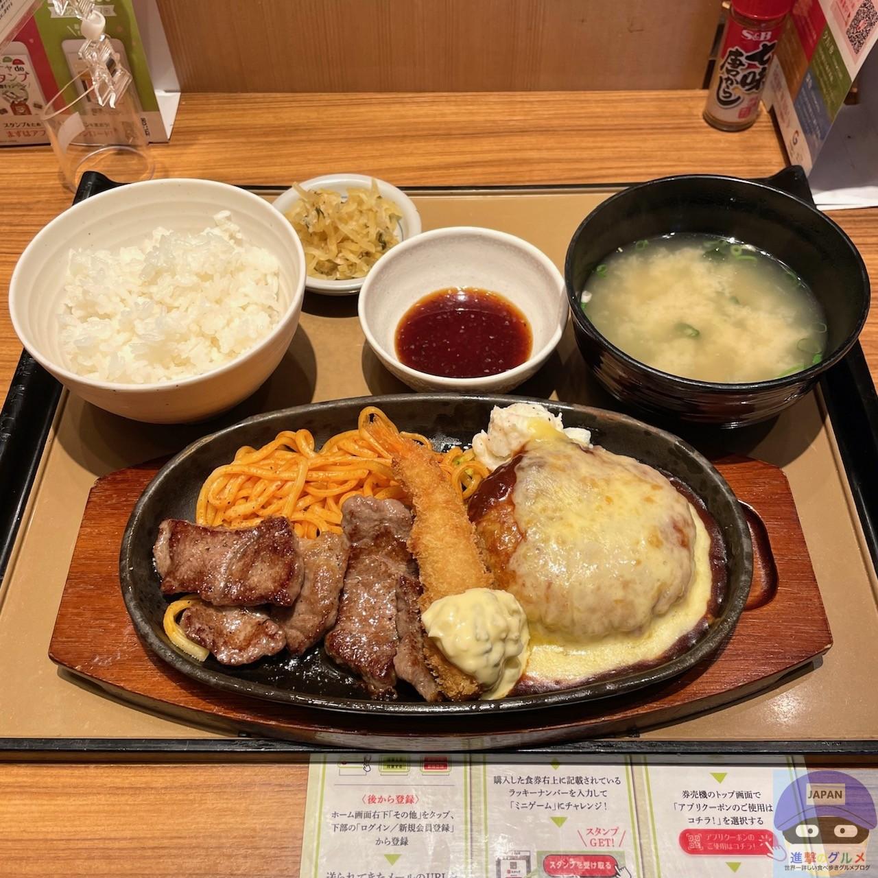 【オーダー ネイルチップ   No.9】‪1600円‪ 水没事故でも安心！無印良品の1600円スマホケースが超優秀