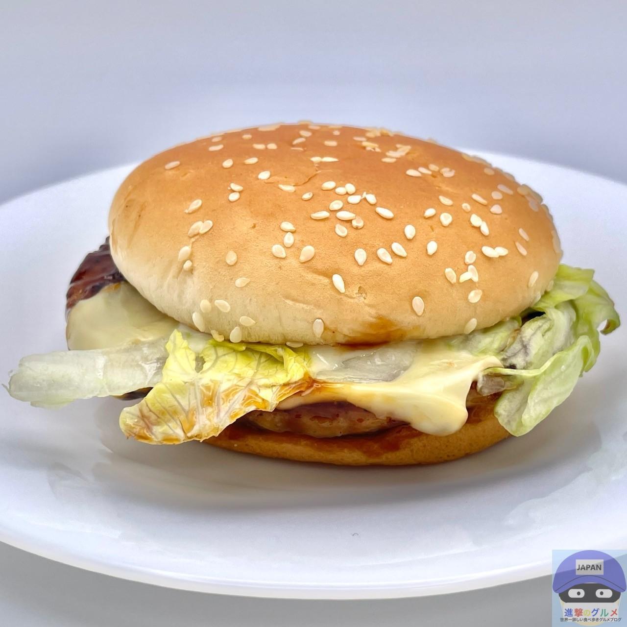 マックで買ってきました！」 写ったものに「だまされた
