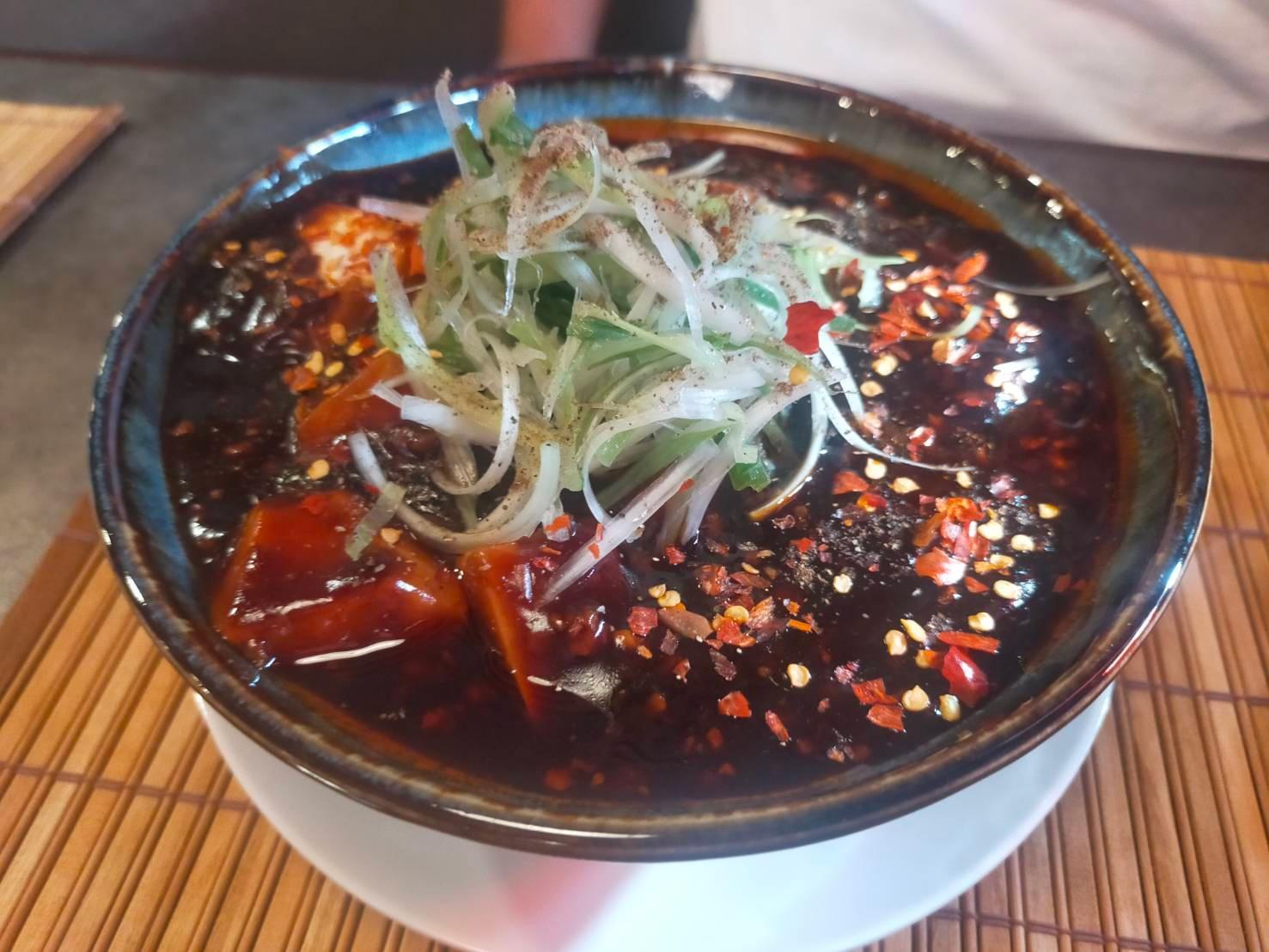 麺フェスティバル 2025 限定丼　ラーメンどんぶり 一点限り 美濃焼“どんぶり”の企画展「ラーメンどんぶり展」ヒグチユウコや