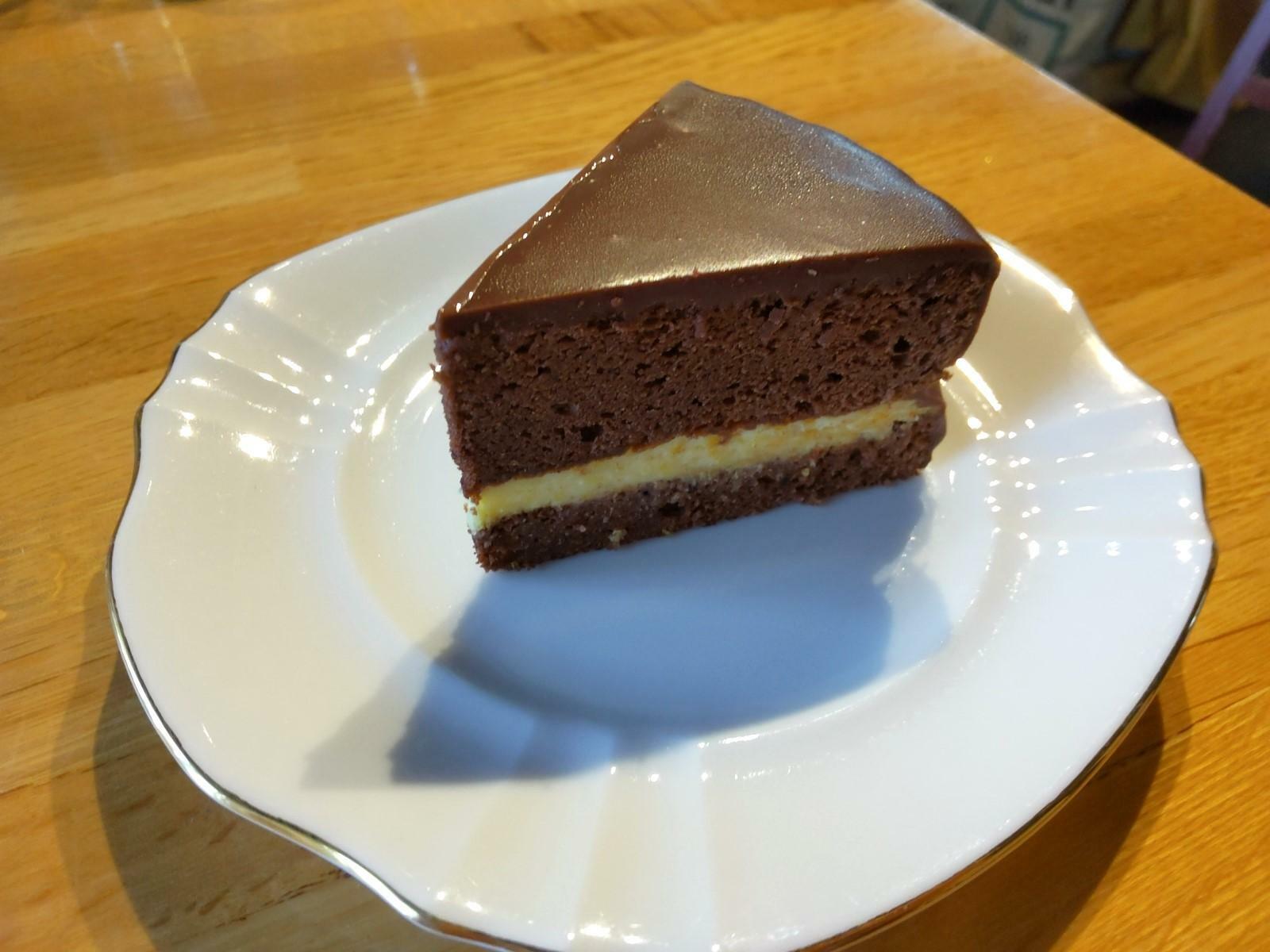 チョコレートケーキ