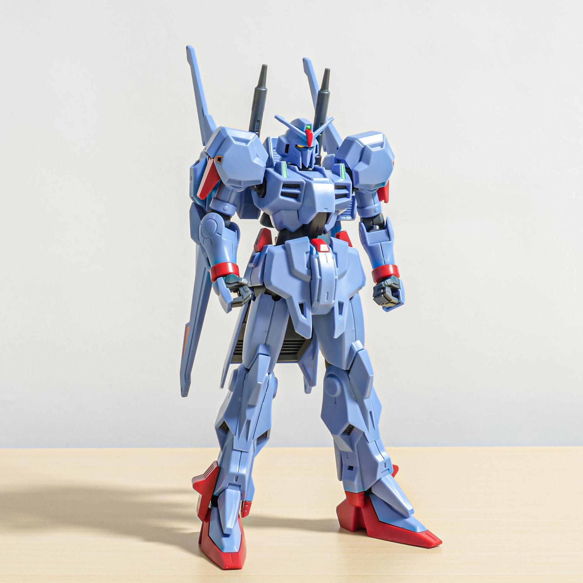 35年前に購入した、ガンダムのミニフィギュアです、全部で14体です 35年前に購入した、ガンダムのミニフィギュアです、全部で14体です