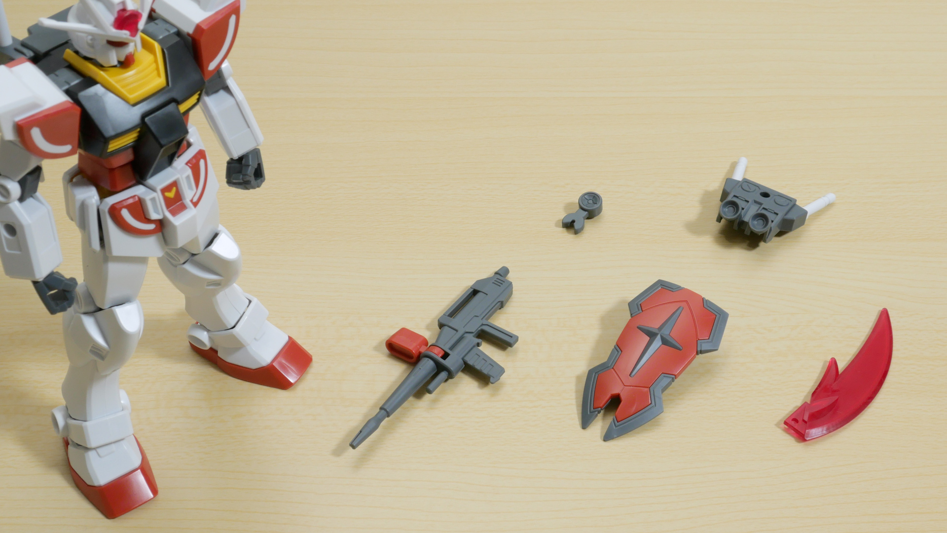 再販直前】初代ガンダムとしても組める!最新の主役ガンダムが 再販直前】初代ガンダムとしても組める!最新の主役ガンダムが