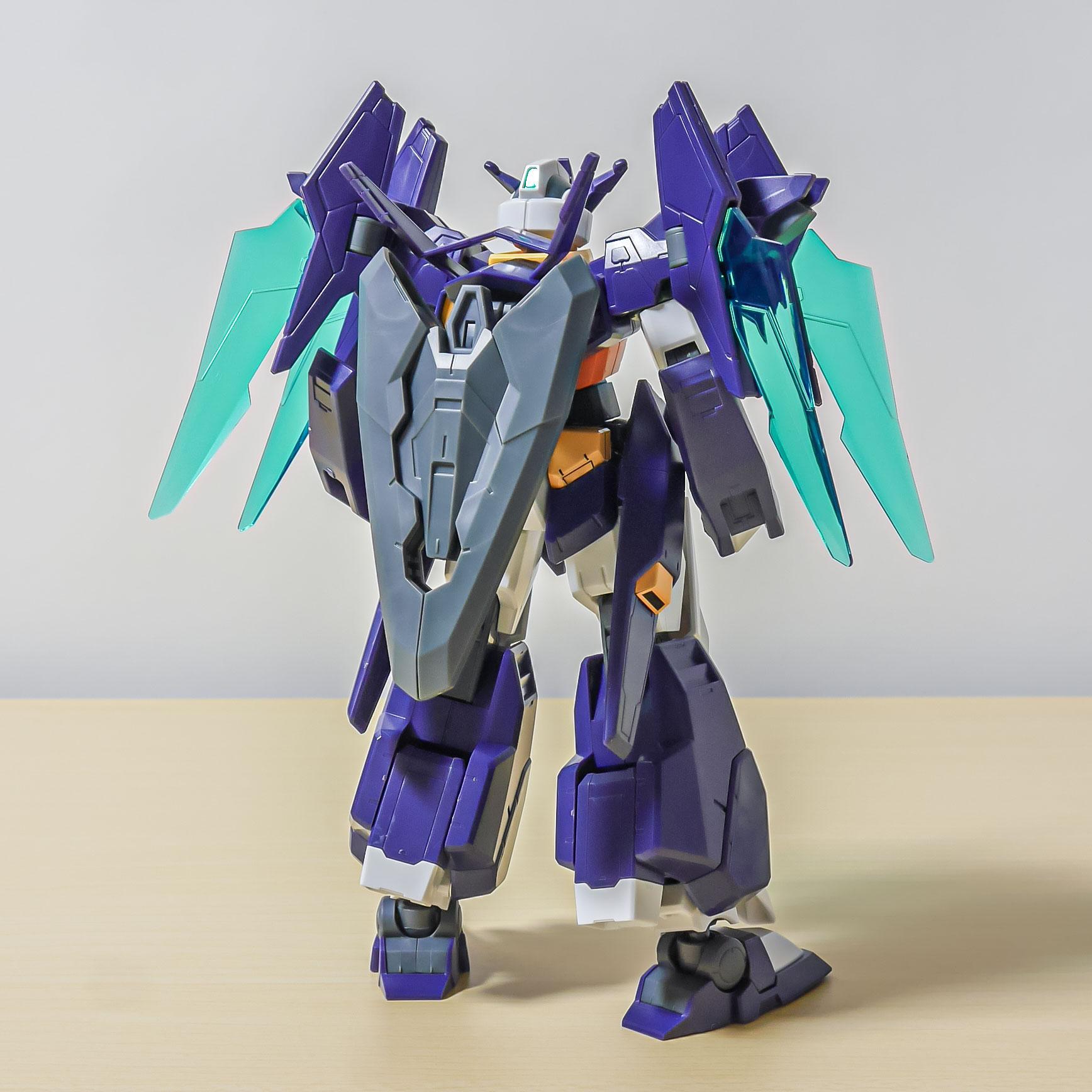 大剣がホントにデカい！3世代の力を集約した最強ガンプラ（シゲ