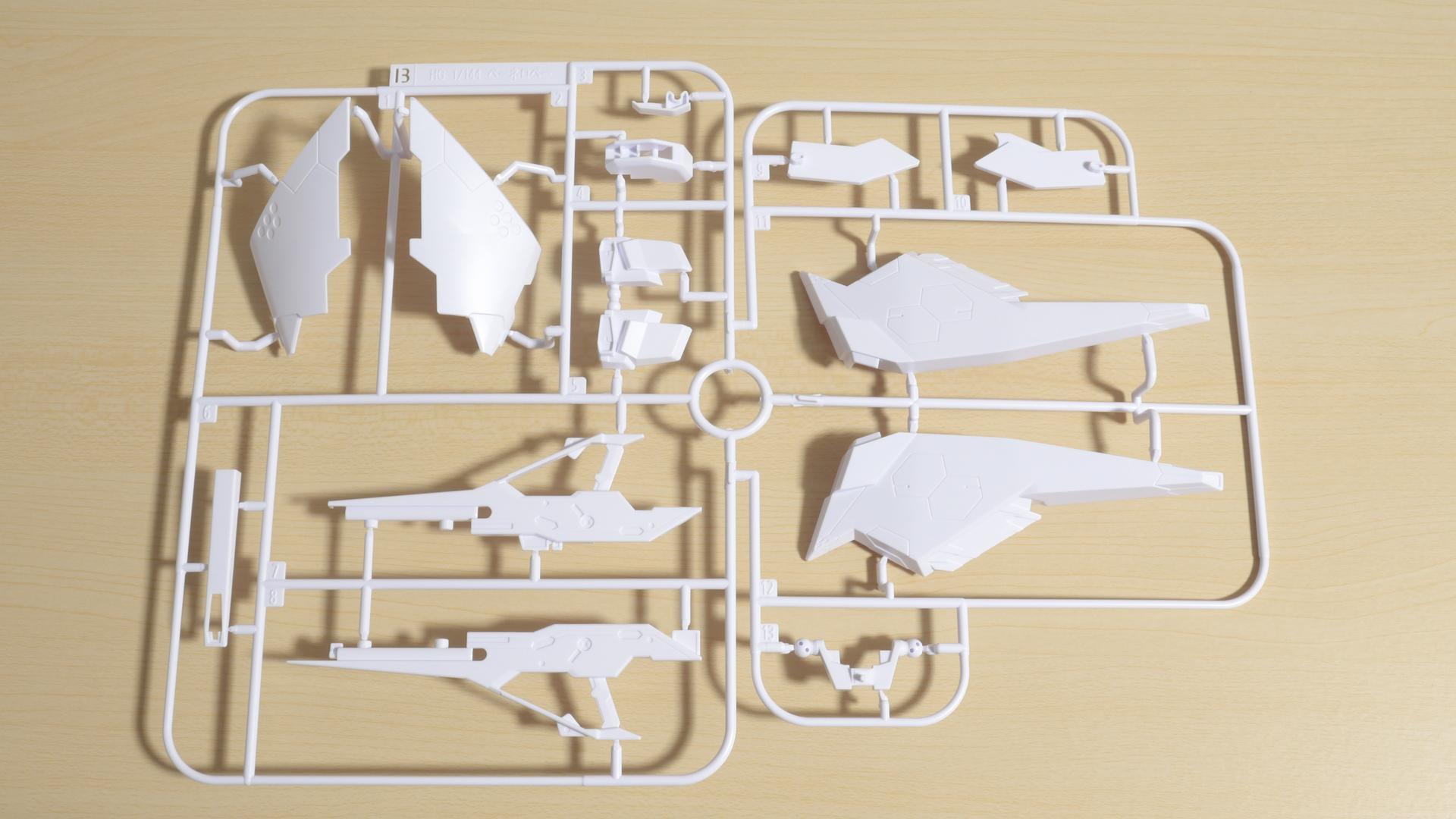 みるきゅうページ 10月再販】巨大ガンプラが放つ圧倒的存在感!映画のライバル機は