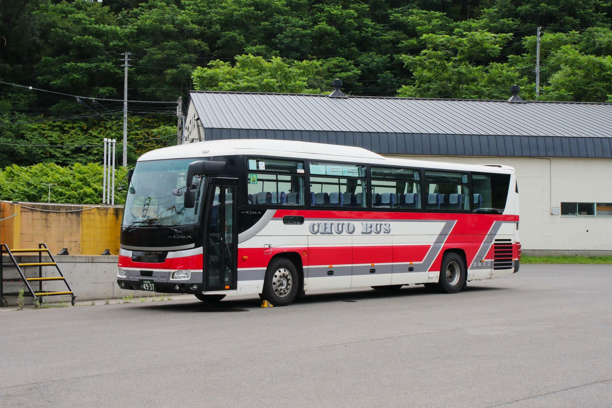 中央バス高速ニセコ号はニセコバス本社車庫が運行拠点の一つ