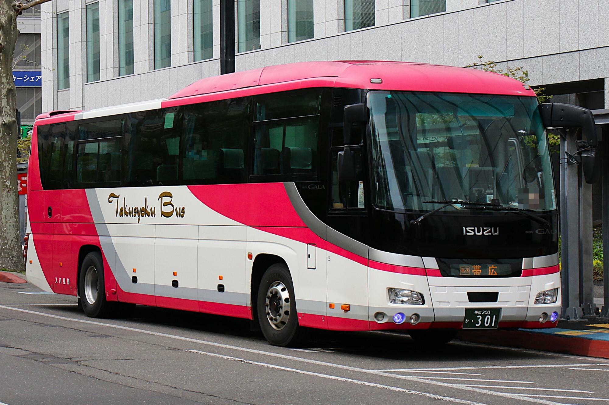 北海道拓殖バス・ポテトライナー(札幌駅前で撮影)