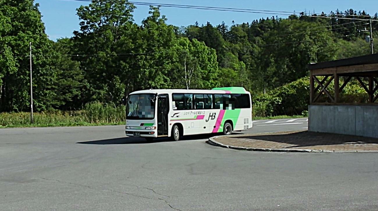 幌加内からバスが到着