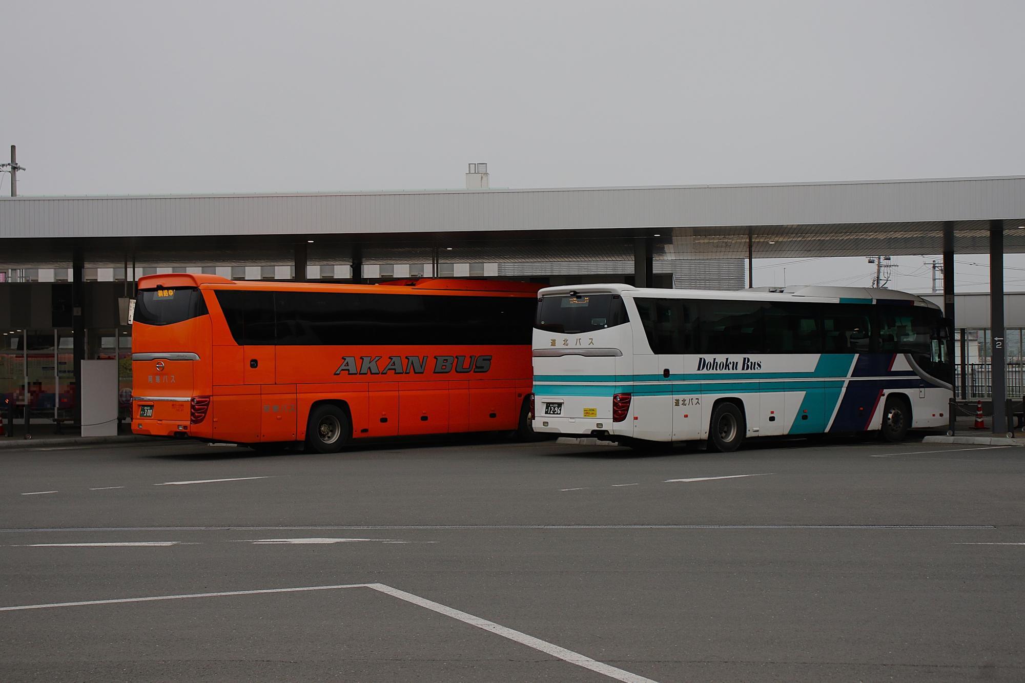 北見バスターミナルで発車待ちのサンライズ号