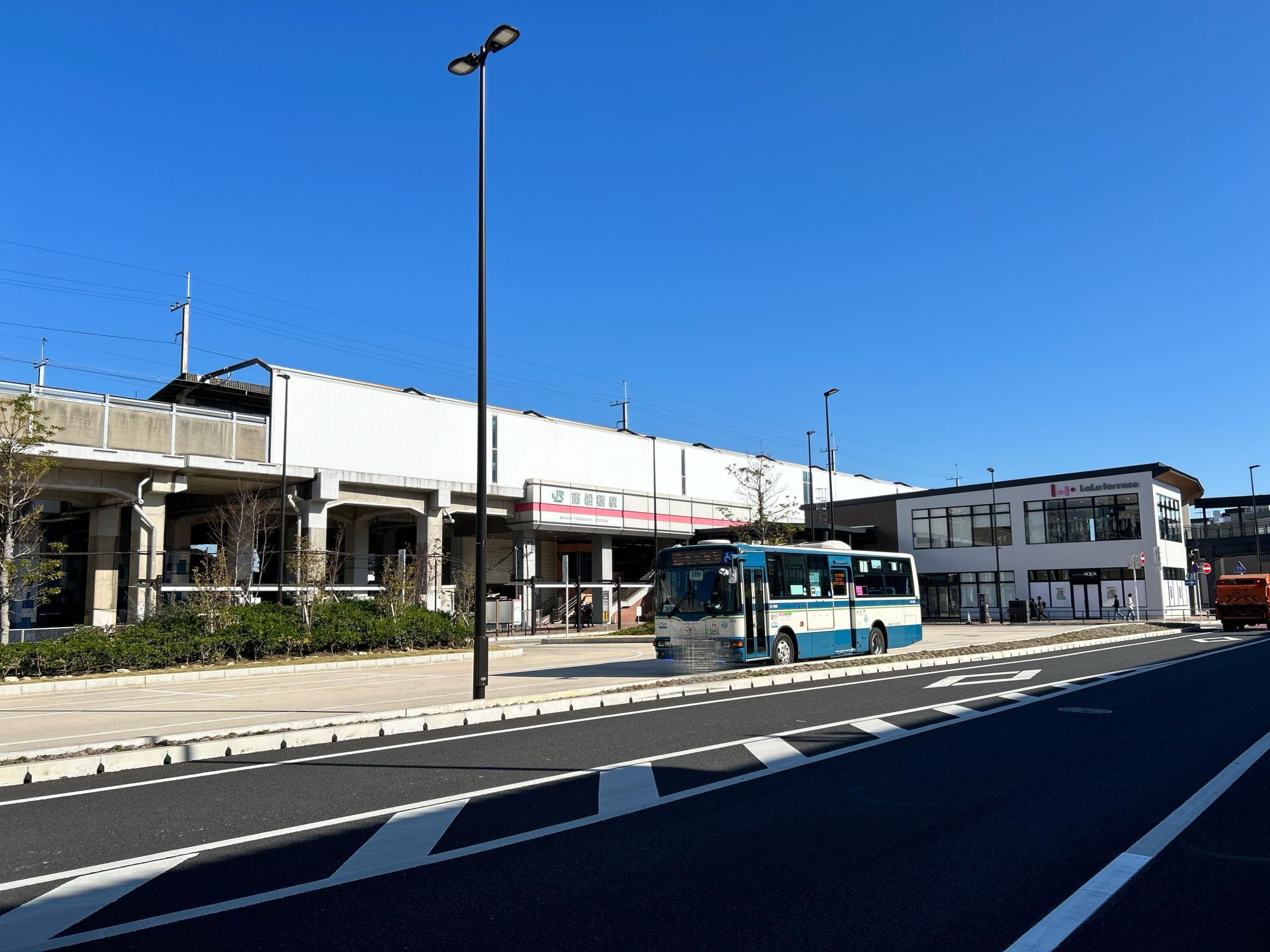 最寄りの南船橋駅