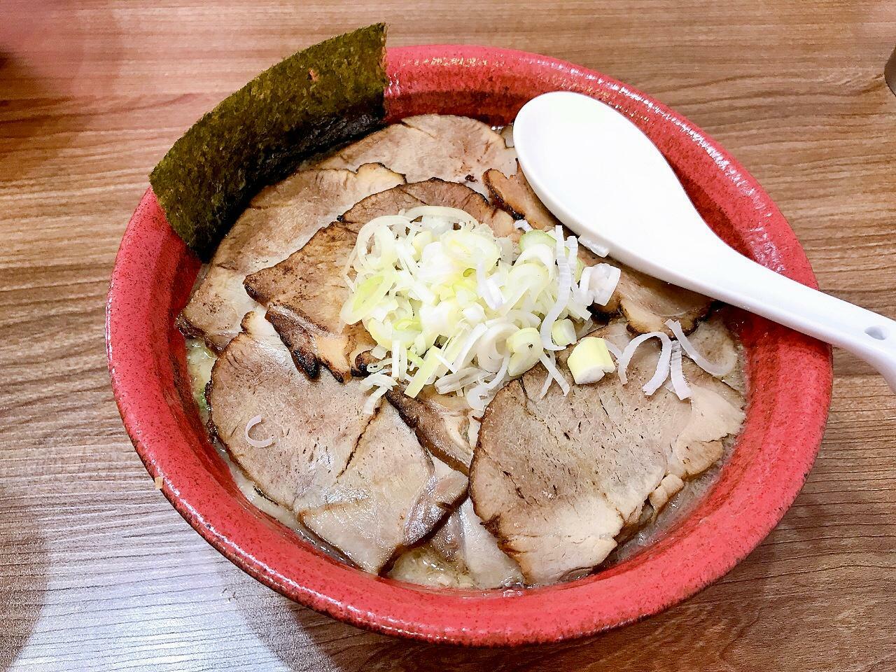 芳醇炙り味噌チャーシュー麺