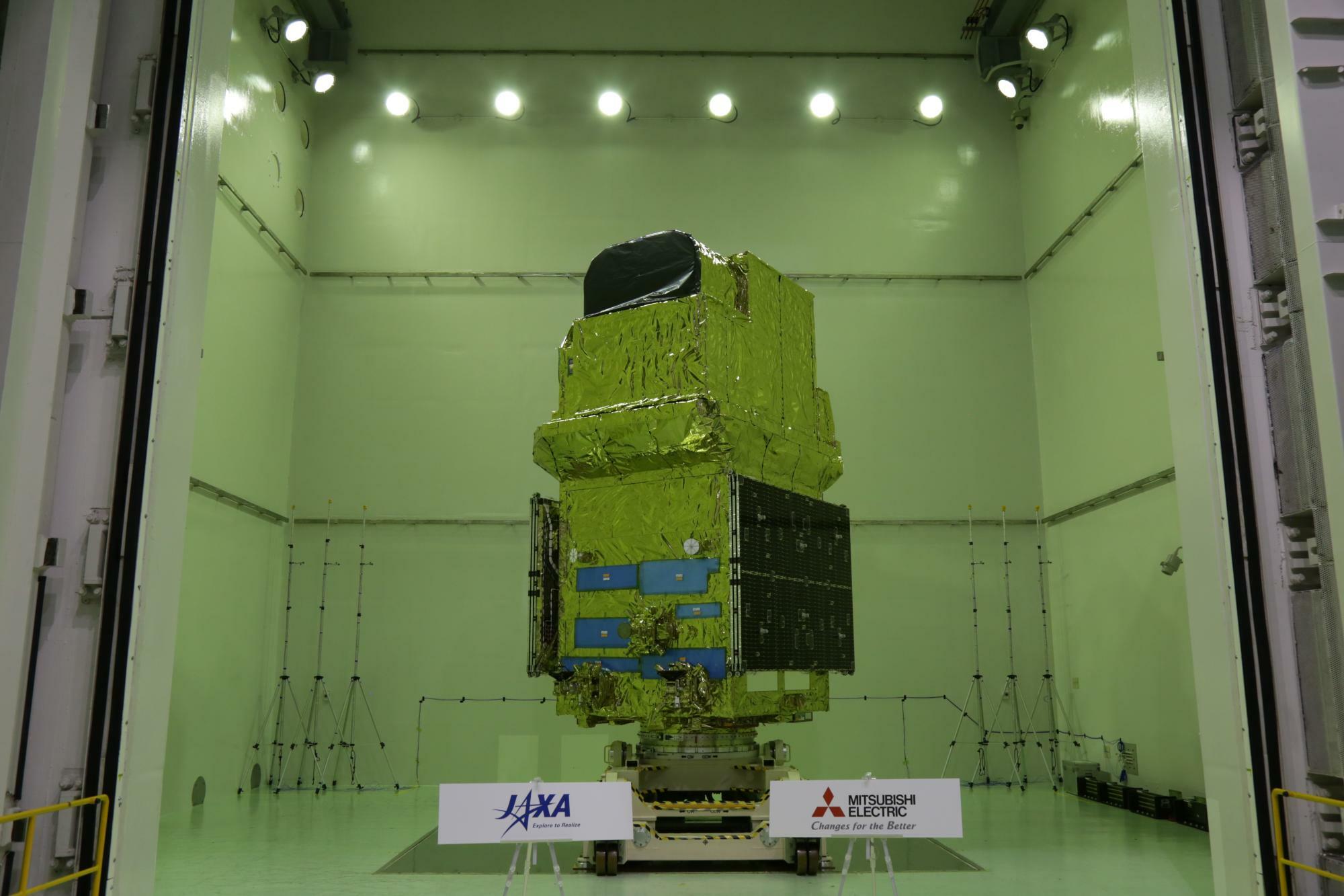 先進光学衛星「だいち3号」(ALOS-3)　出典：JAXA