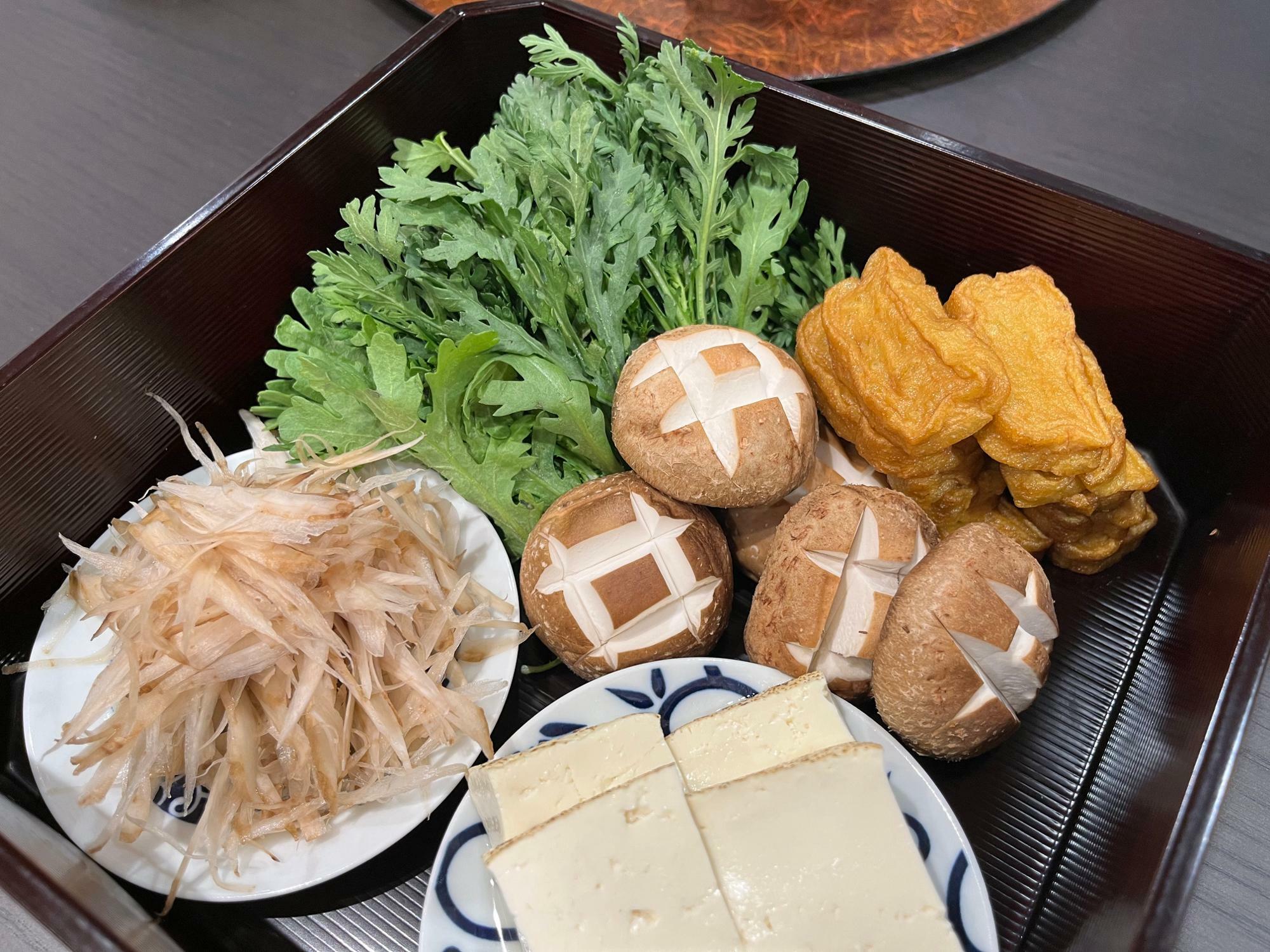 東京産の野菜（仕入れ状況によって、種類が変更になる場合がありまふ。）