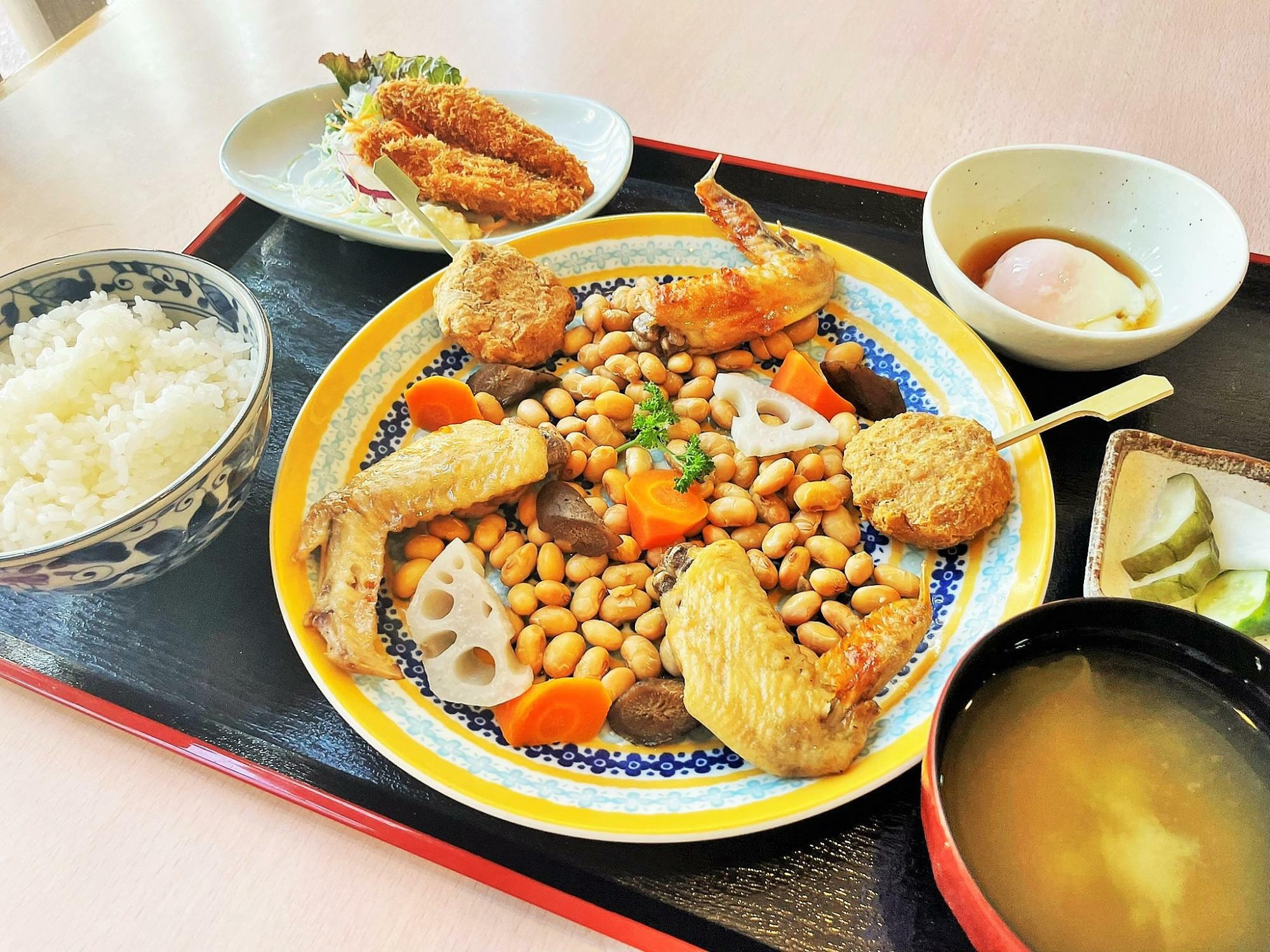 「津久井在来大豆のおまめちゃん定食」