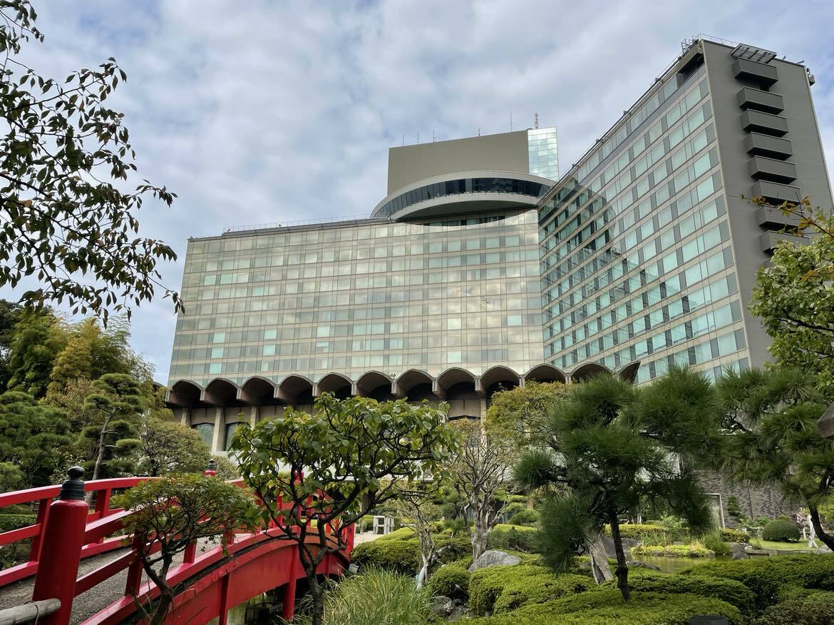 ホテルニューオータニのザ・メインには丁寧に手入れされている日本庭園があるのでこちらもチェック！